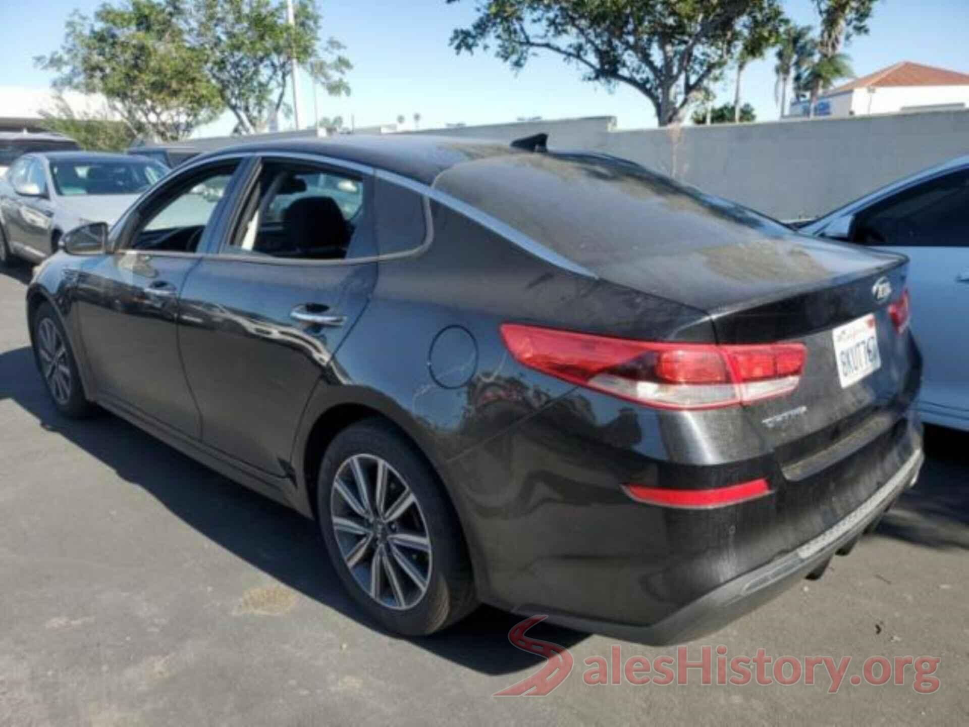 5XXGT4L34KG337615 2019 KIA OPTIMA