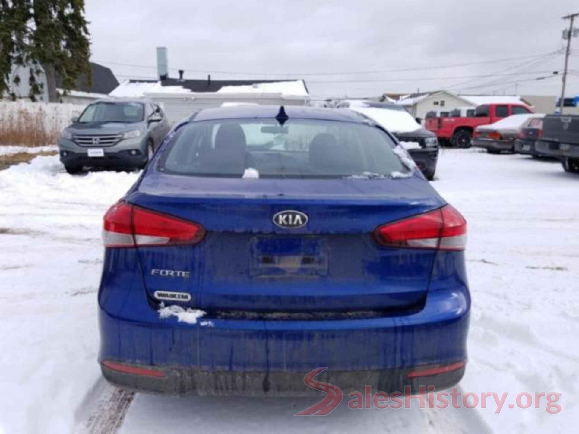 3KPFK4A75JE168278 2018 KIA FORTE