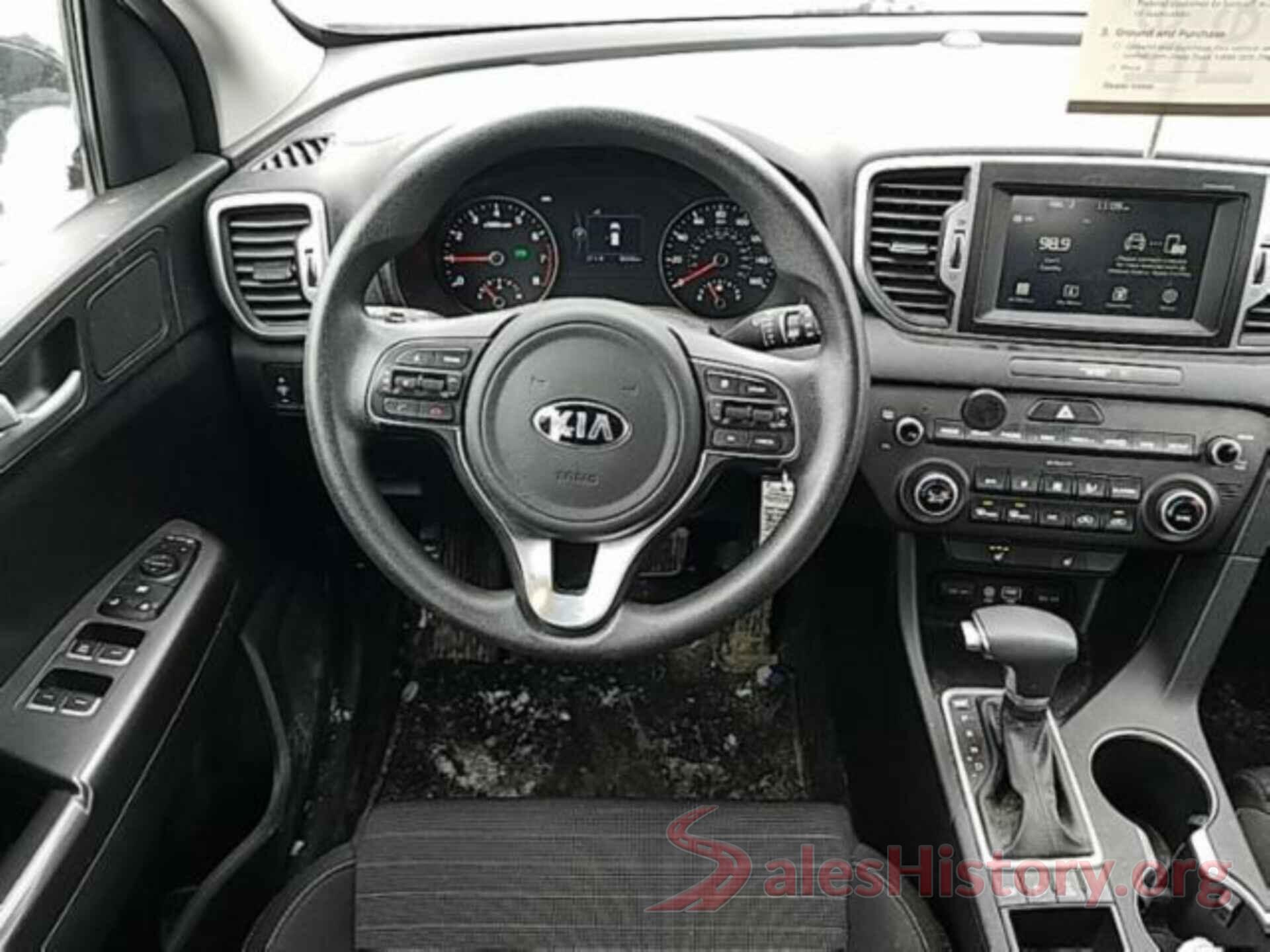 KNDPMCAC2J7424026 2018 KIA SPORTAGE