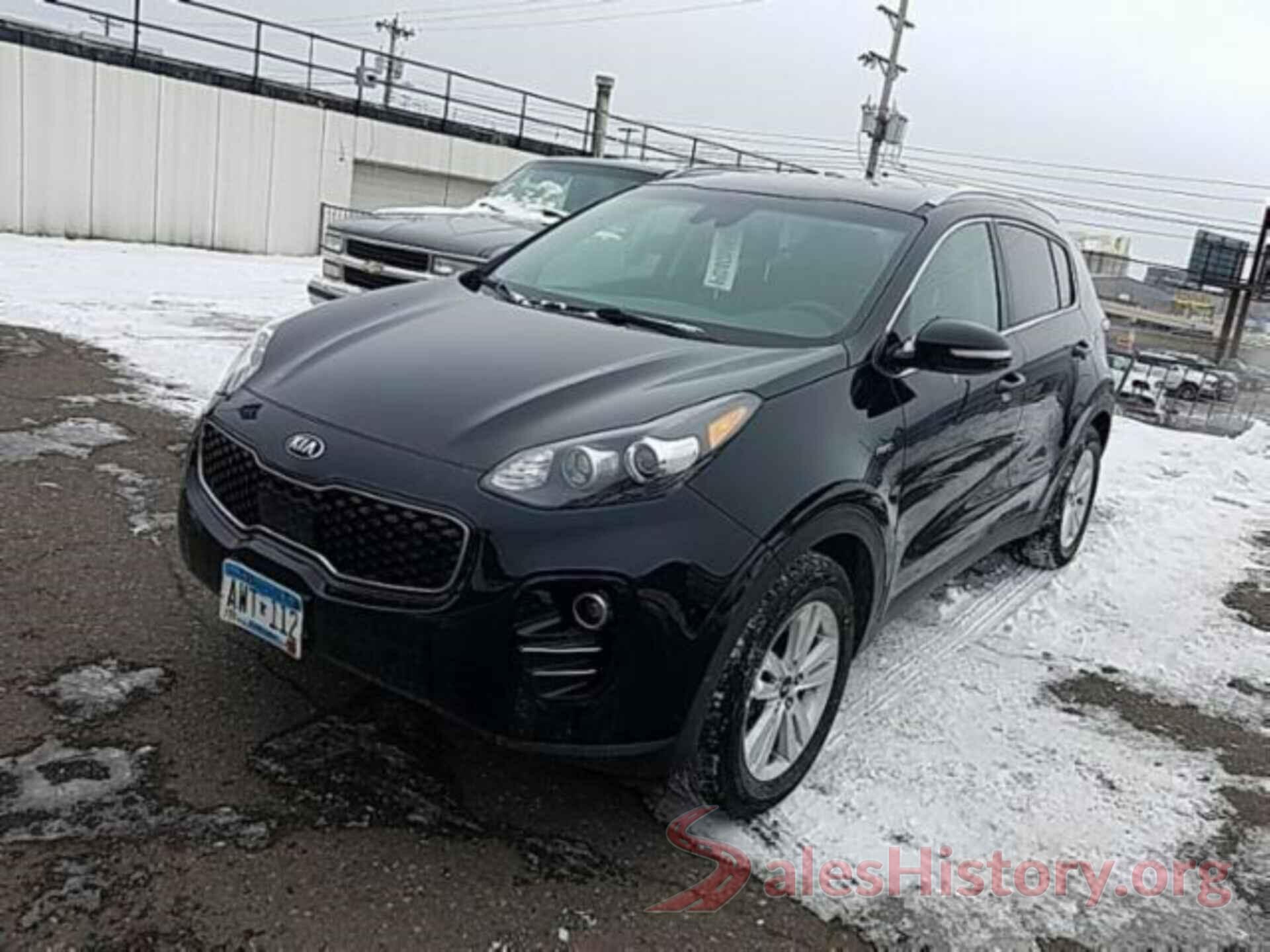 KNDPMCAC2J7424026 2018 KIA SPORTAGE