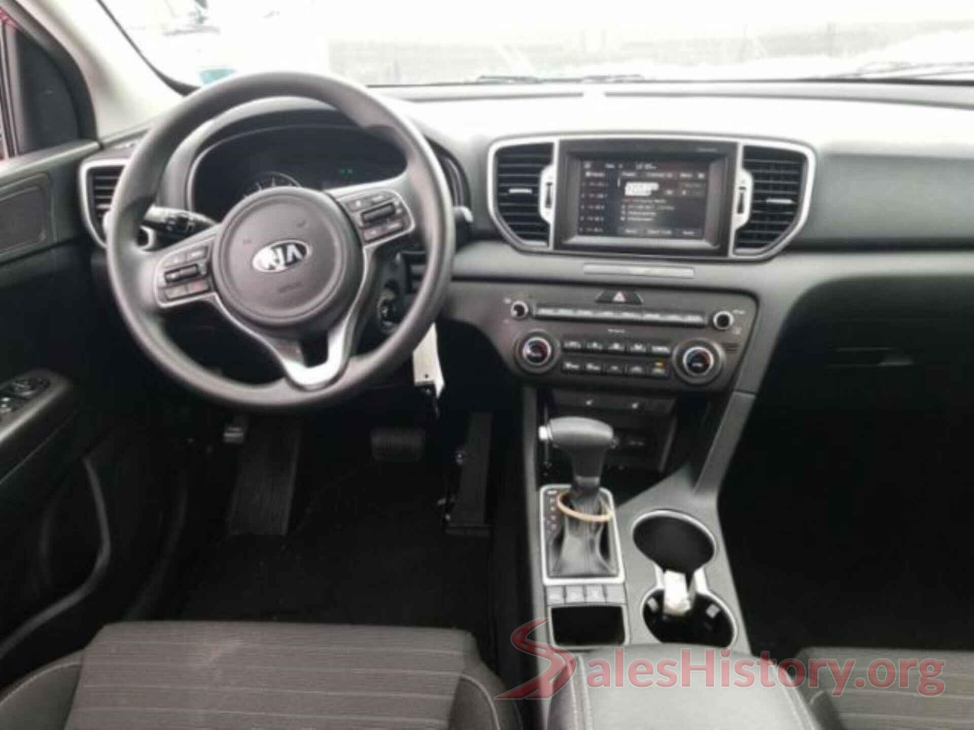 KNDPMCAC4J7446481 2018 KIA SPORTAGE