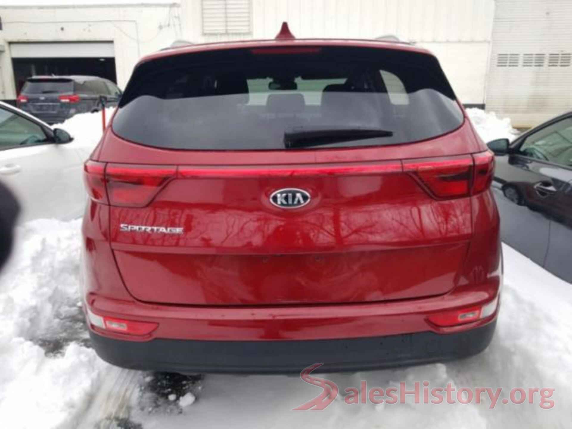 KNDPMCAC4J7446481 2018 KIA SPORTAGE