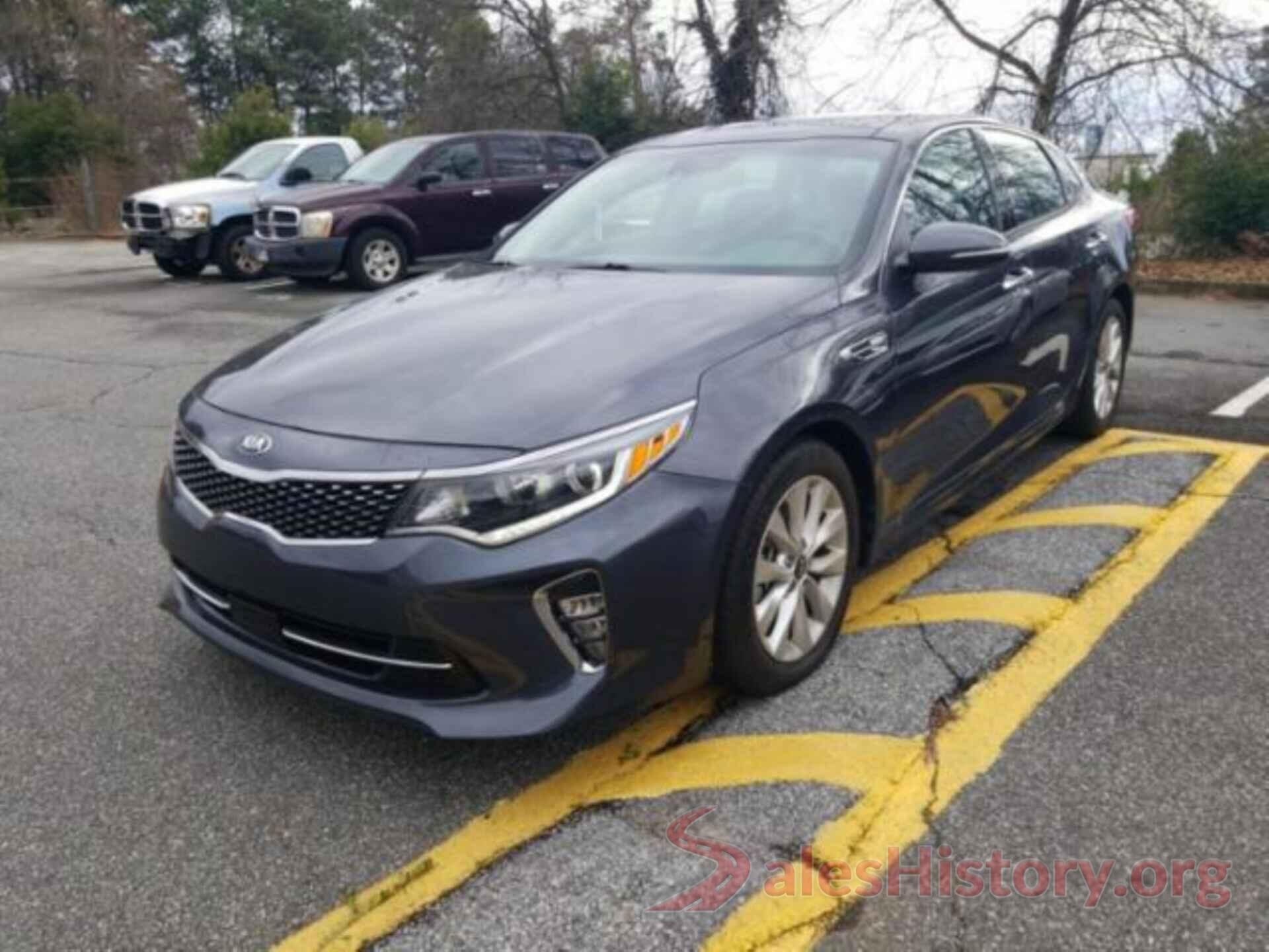 5XXGU4L34JG231452 2018 KIA OPTIMA