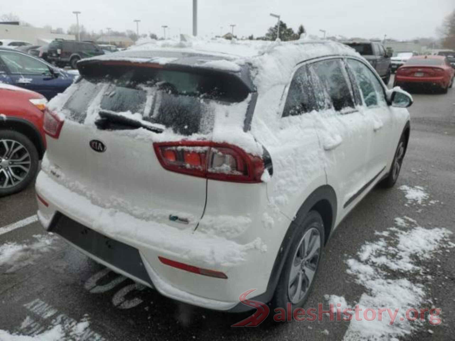 KNDCB3LC0H5044707 2017 KIA NIRO