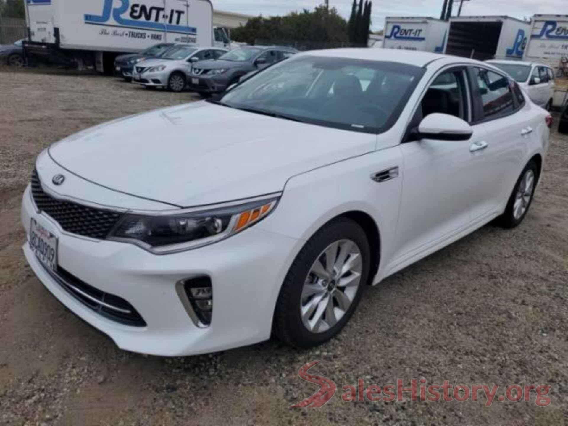 5XXGT4L35JG242527 2018 KIA OPTIMA