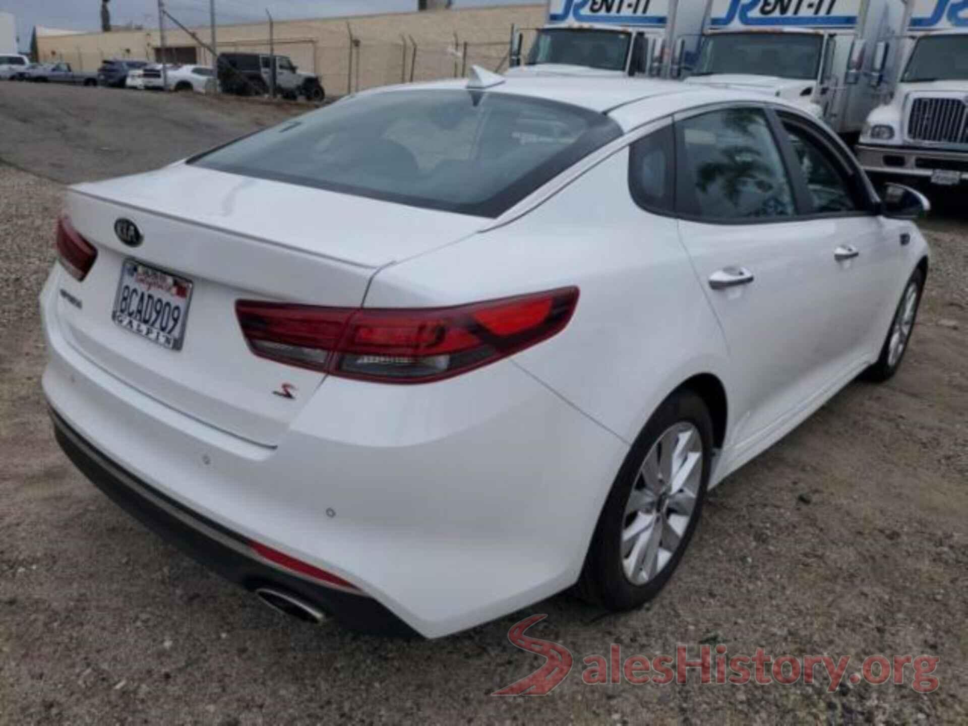 5XXGT4L35JG242527 2018 KIA OPTIMA