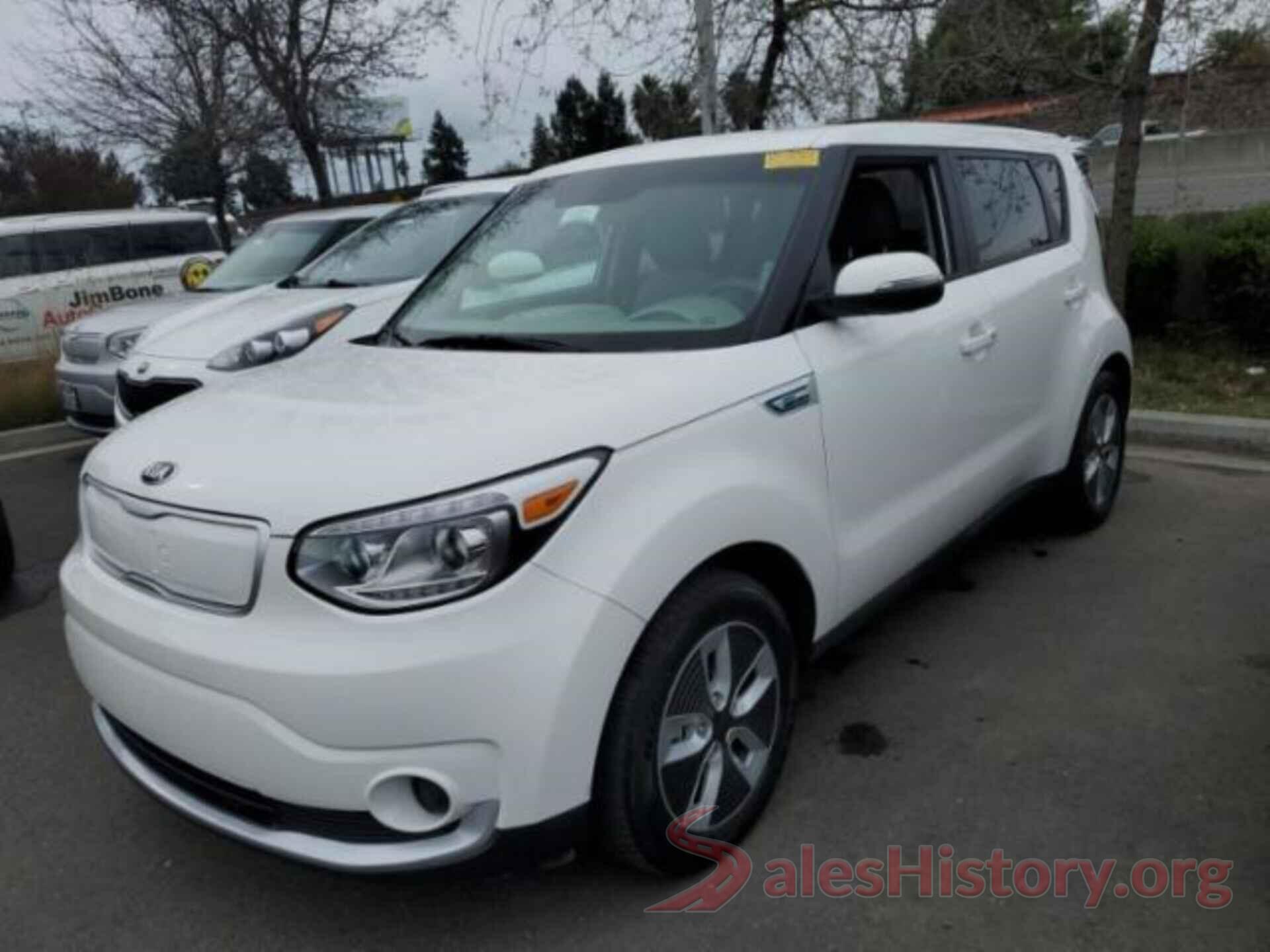 KNDJP3AE7H7021295 2017 KIA SOUL EV