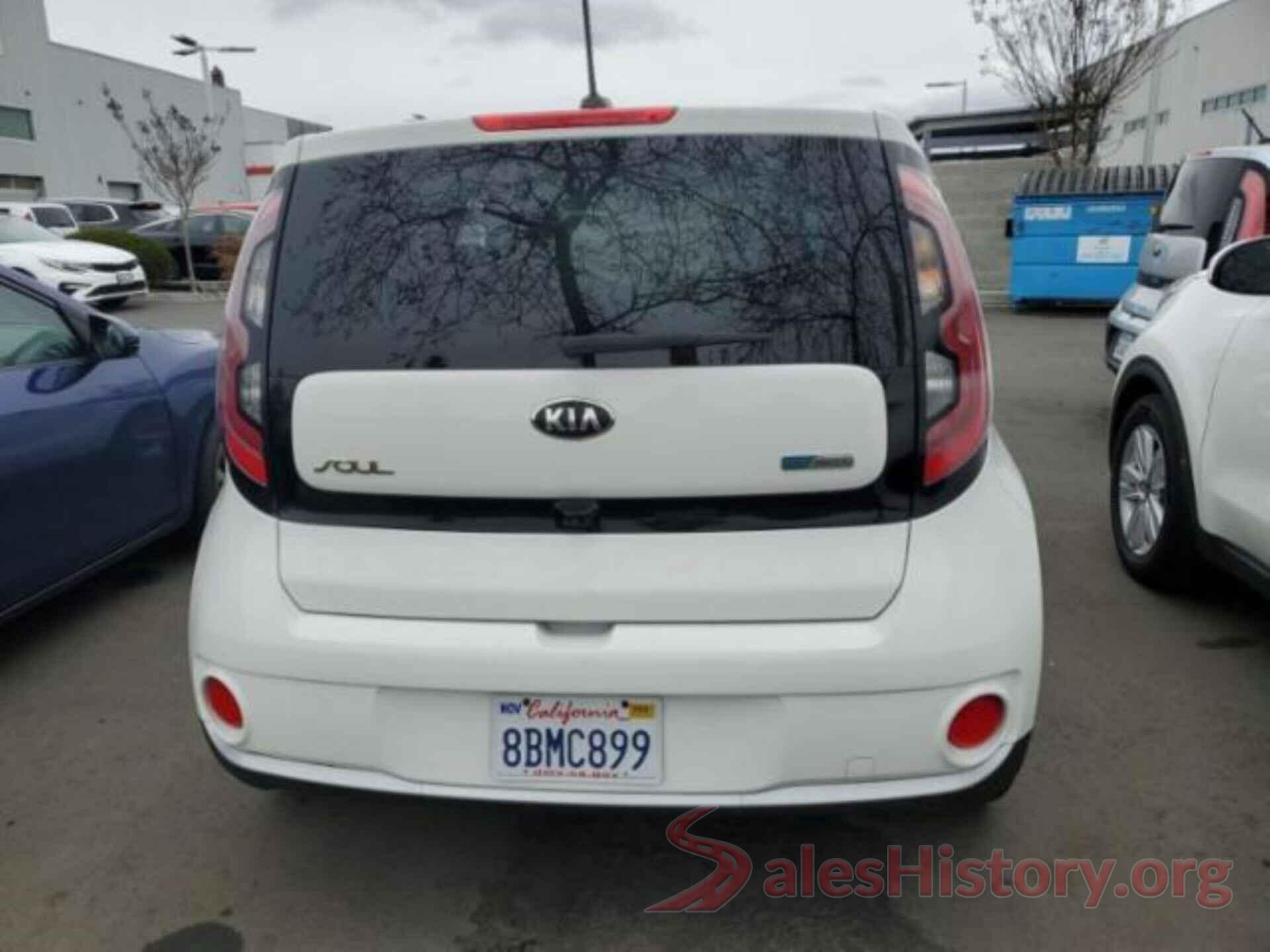 KNDJP3AE7H7021295 2017 KIA SOUL EV