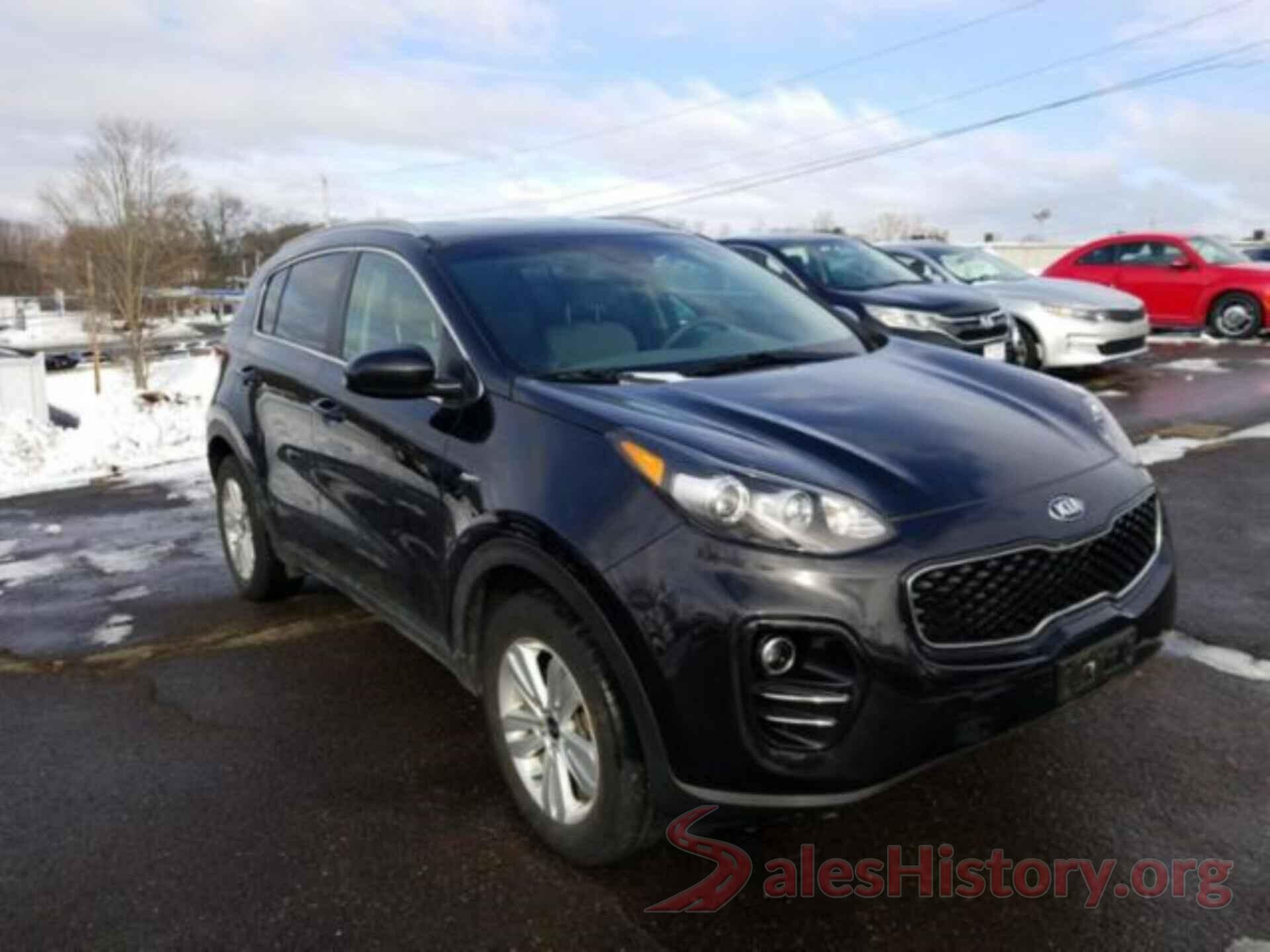 KNDPMCAC7J7436317 2018 KIA SPORTAGE