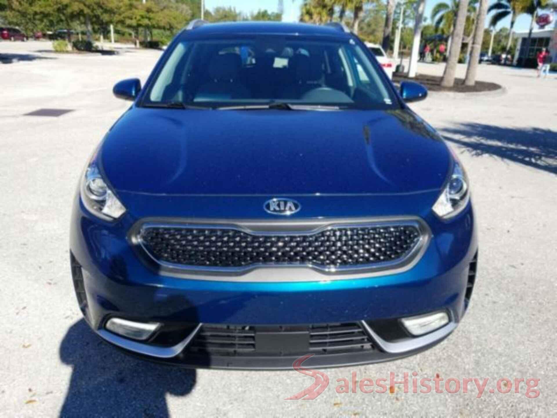 KNDCB3LC3J5108177 2018 KIA NIRO