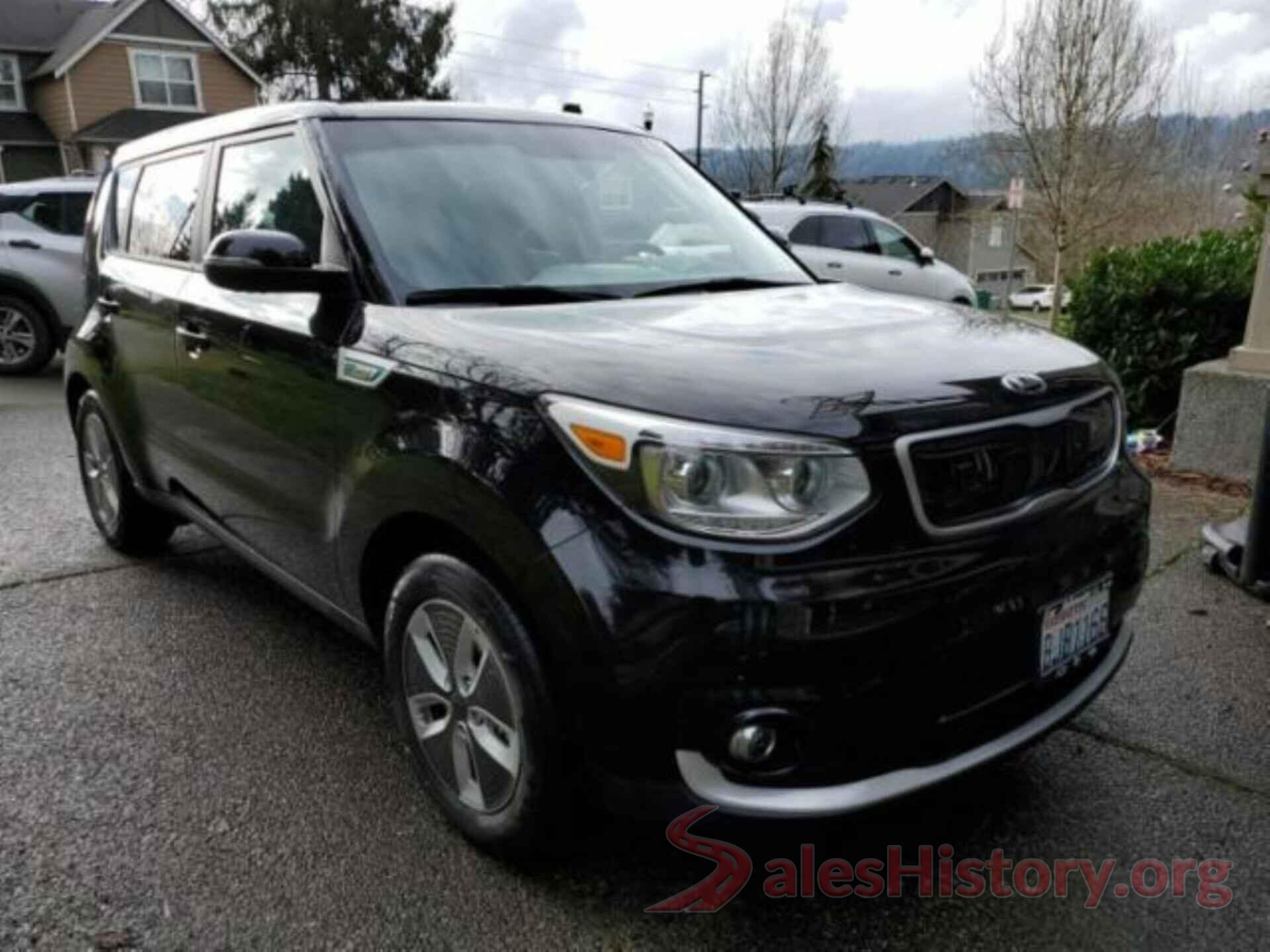 KNDJX3AE9H7020228 2017 KIA SOUL EV