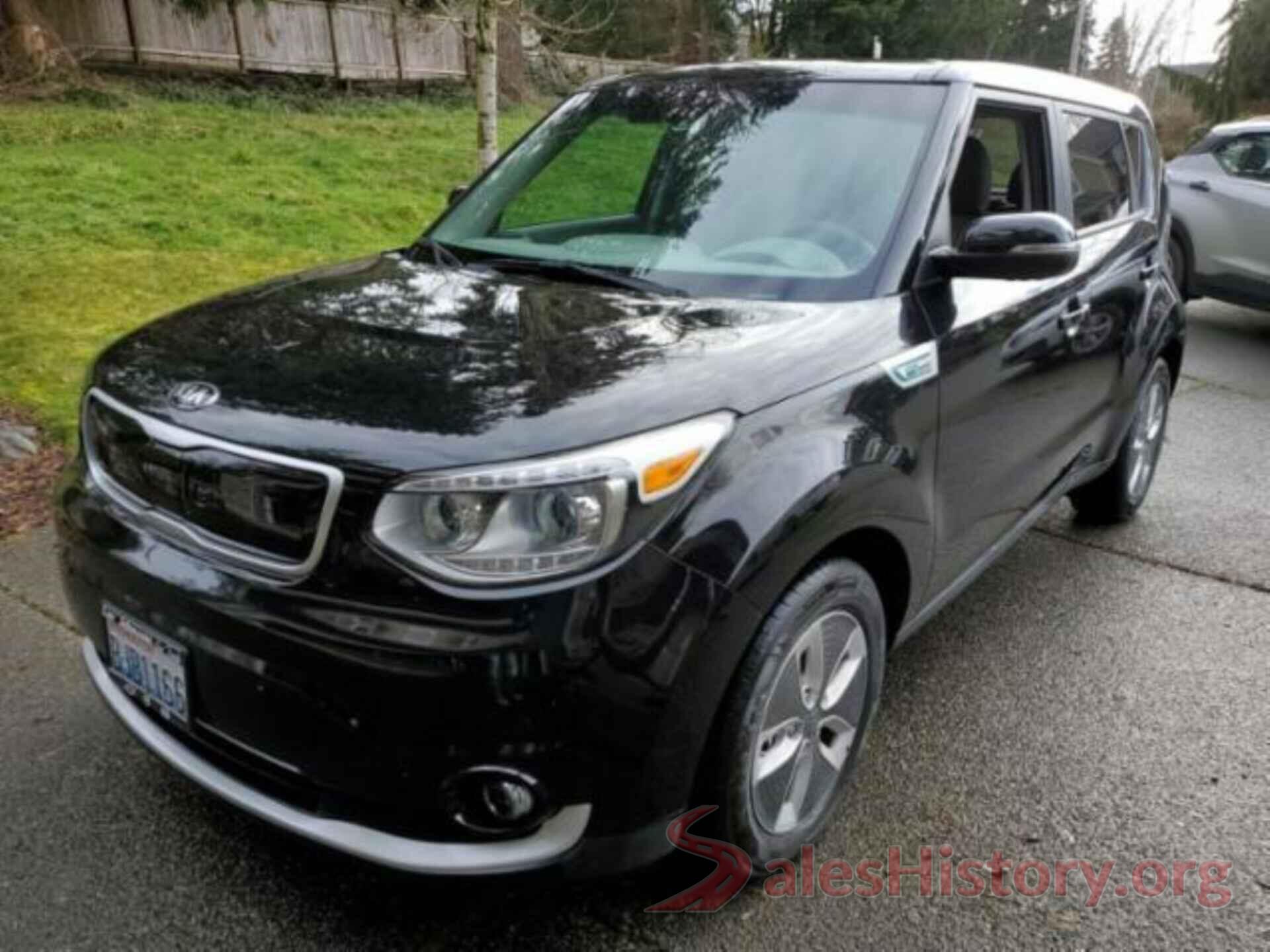 KNDJX3AE9H7020228 2017 KIA SOUL EV