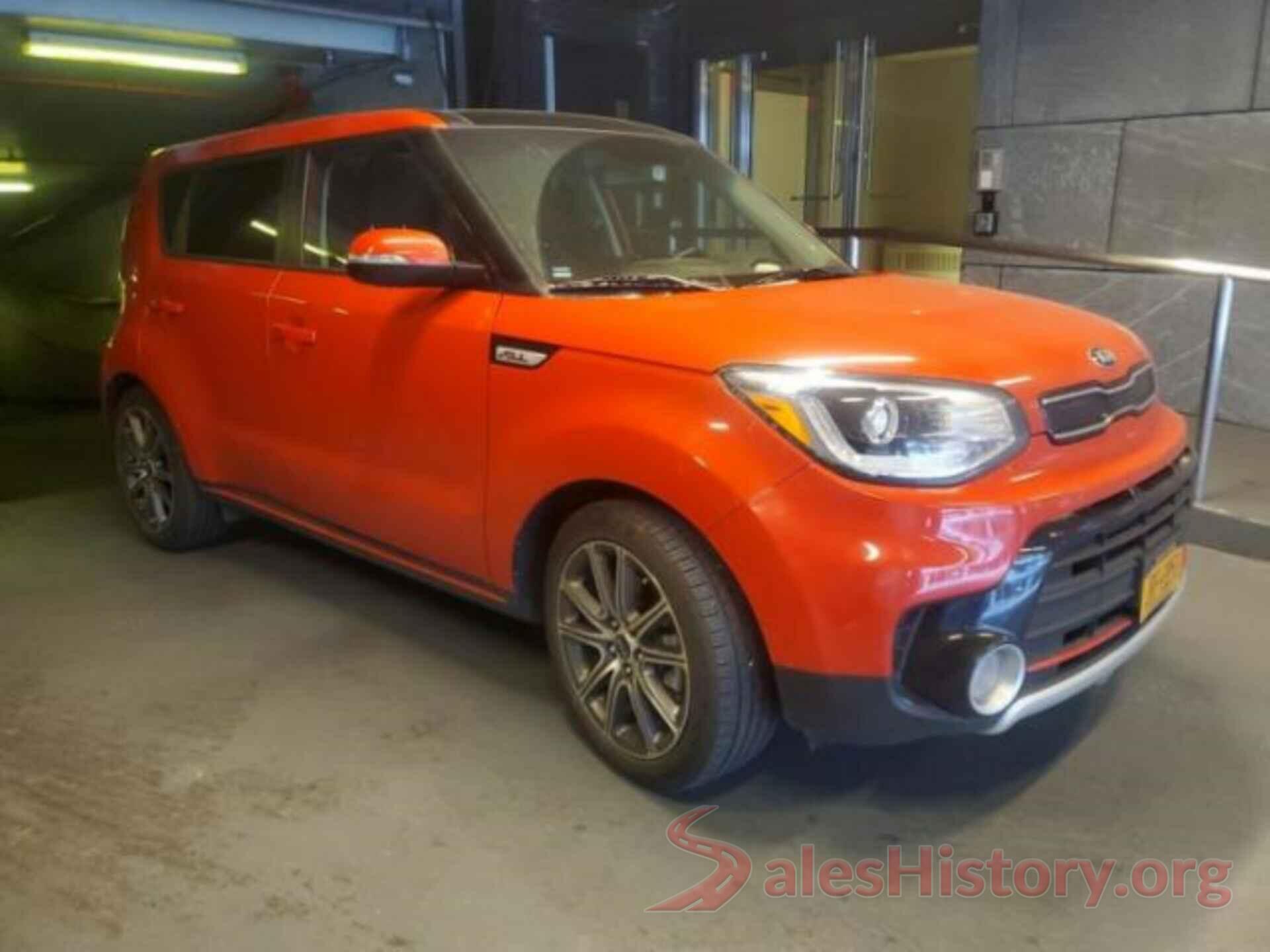 KNDJX3AA5J7529235 2018 KIA SOUL