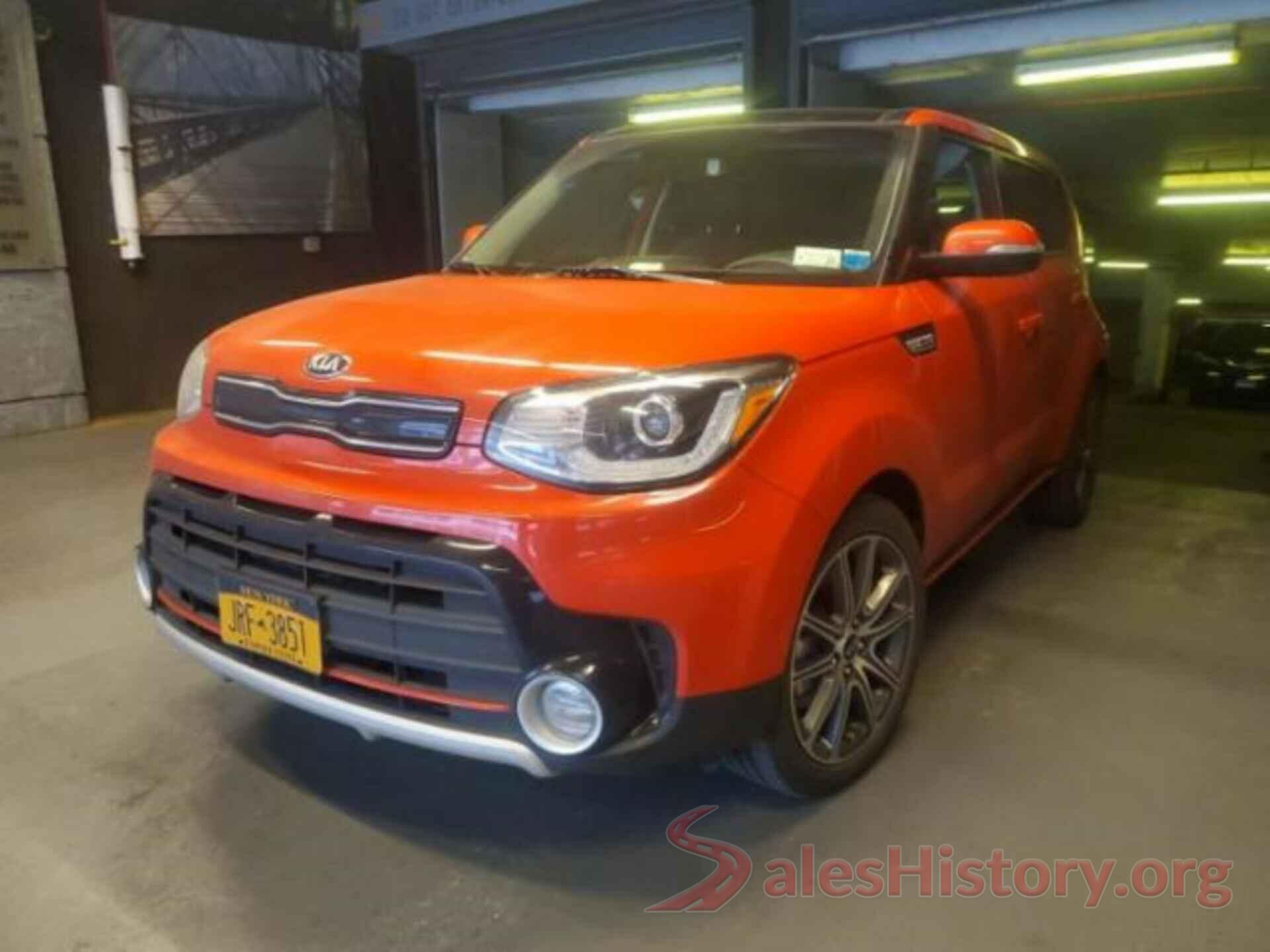 KNDJX3AA5J7529235 2018 KIA SOUL