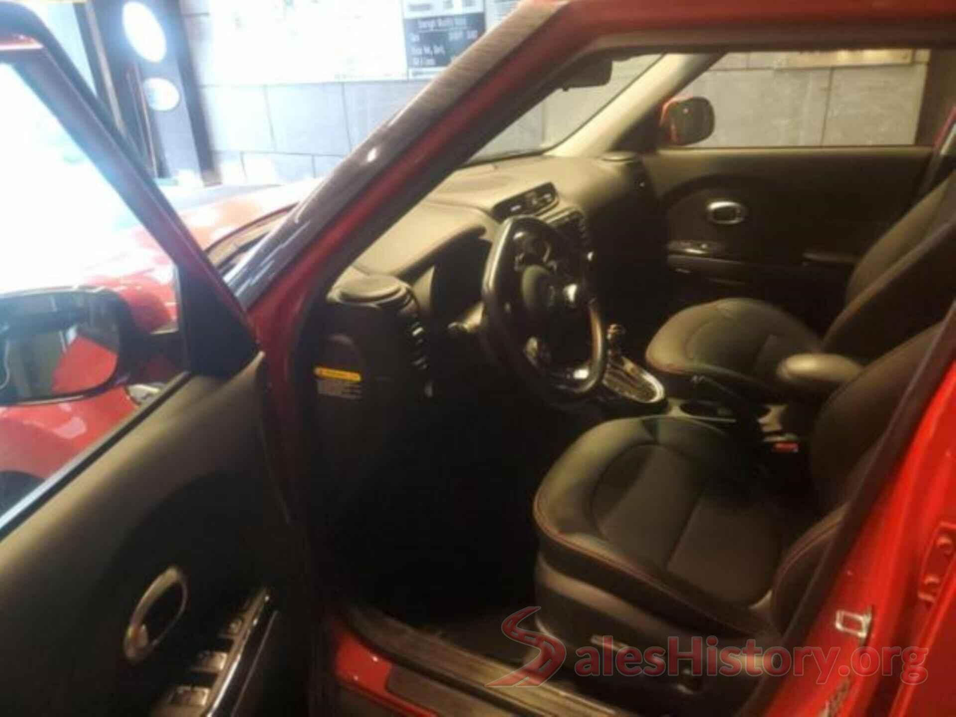 KNDJX3AA5J7529235 2018 KIA SOUL