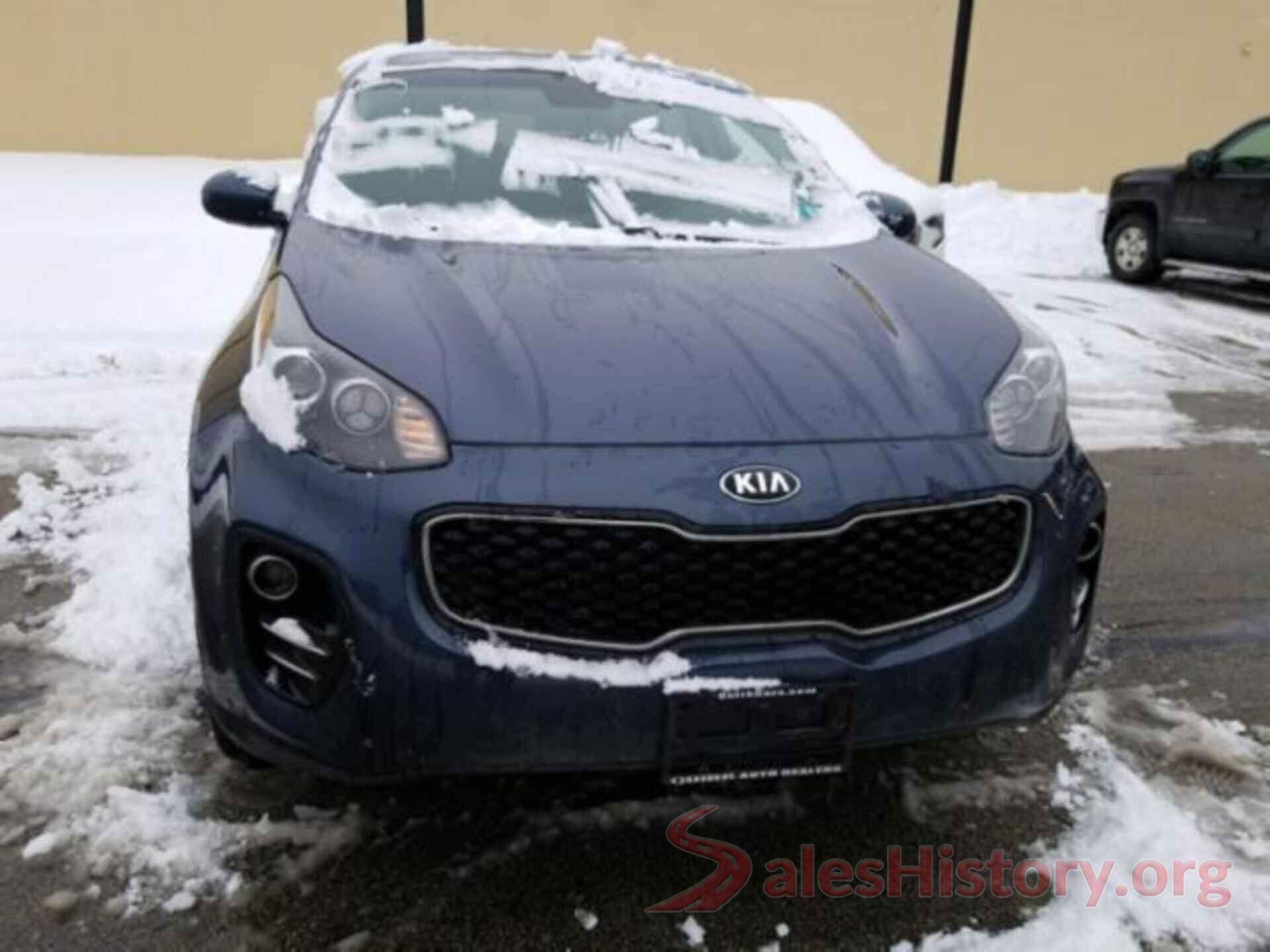 KNDPMCAC7J7415726 2018 KIA SPORTAGE