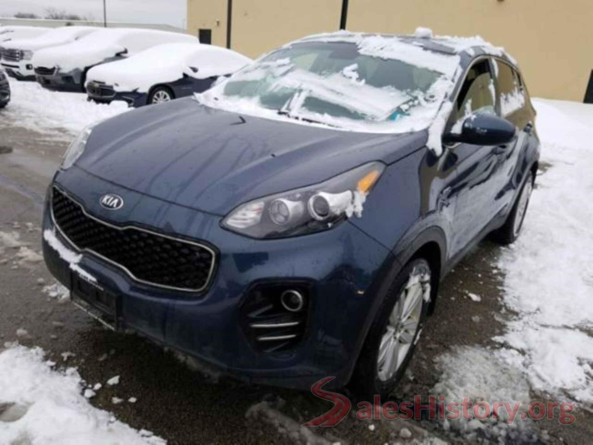 KNDPMCAC7J7415726 2018 KIA SPORTAGE