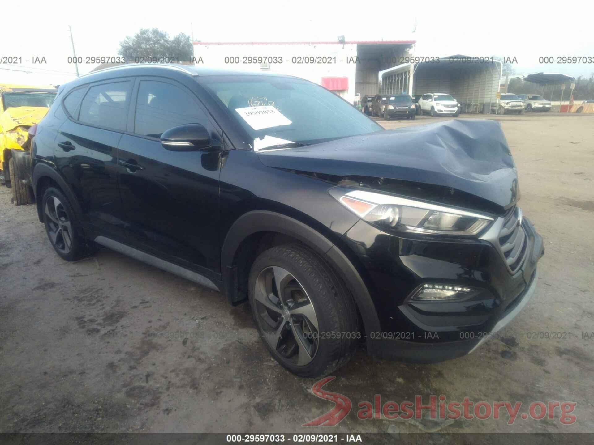 KM8J33A2XHU371857 2017 HYUNDAI TUCSON