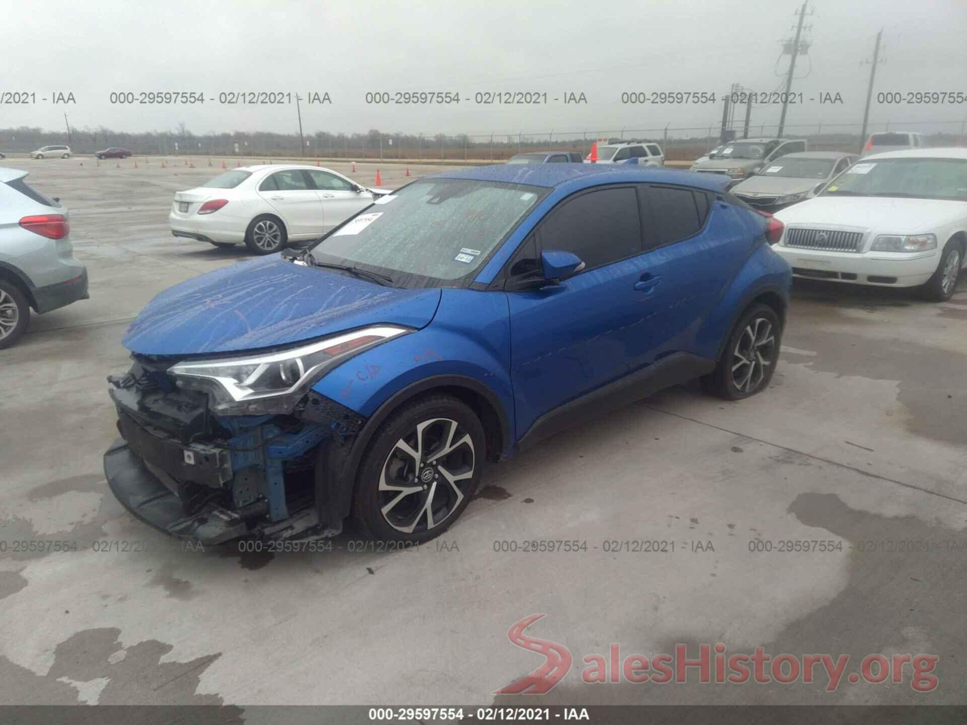 NMTKHMBX2JR004292 2018 TOYOTA C-HR