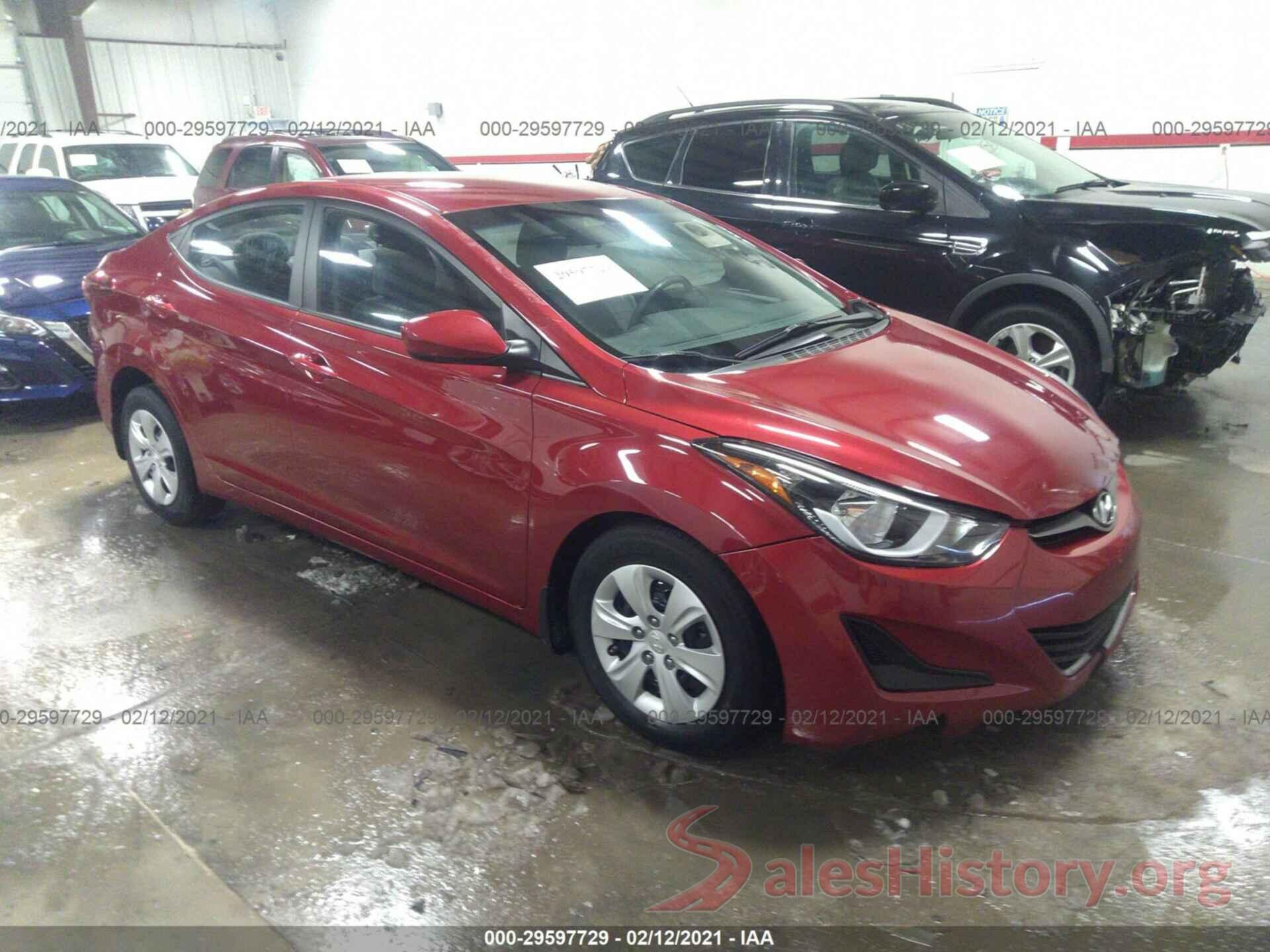 5NPDH4AE6GH795077 2016 HYUNDAI ELANTRA