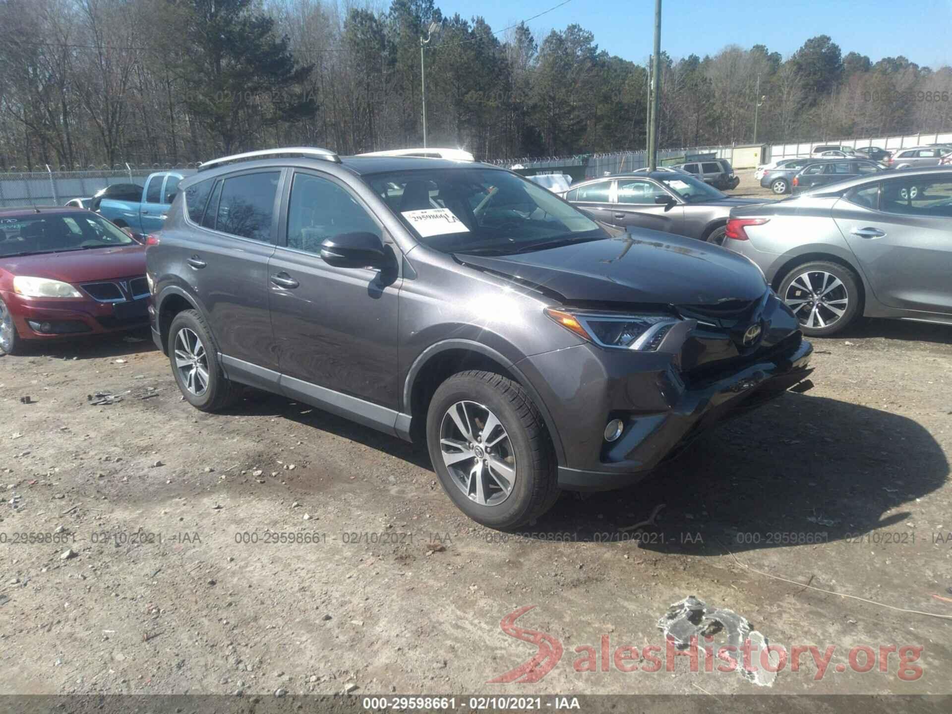 2T3WFREV2JW429364 2018 TOYOTA RAV4