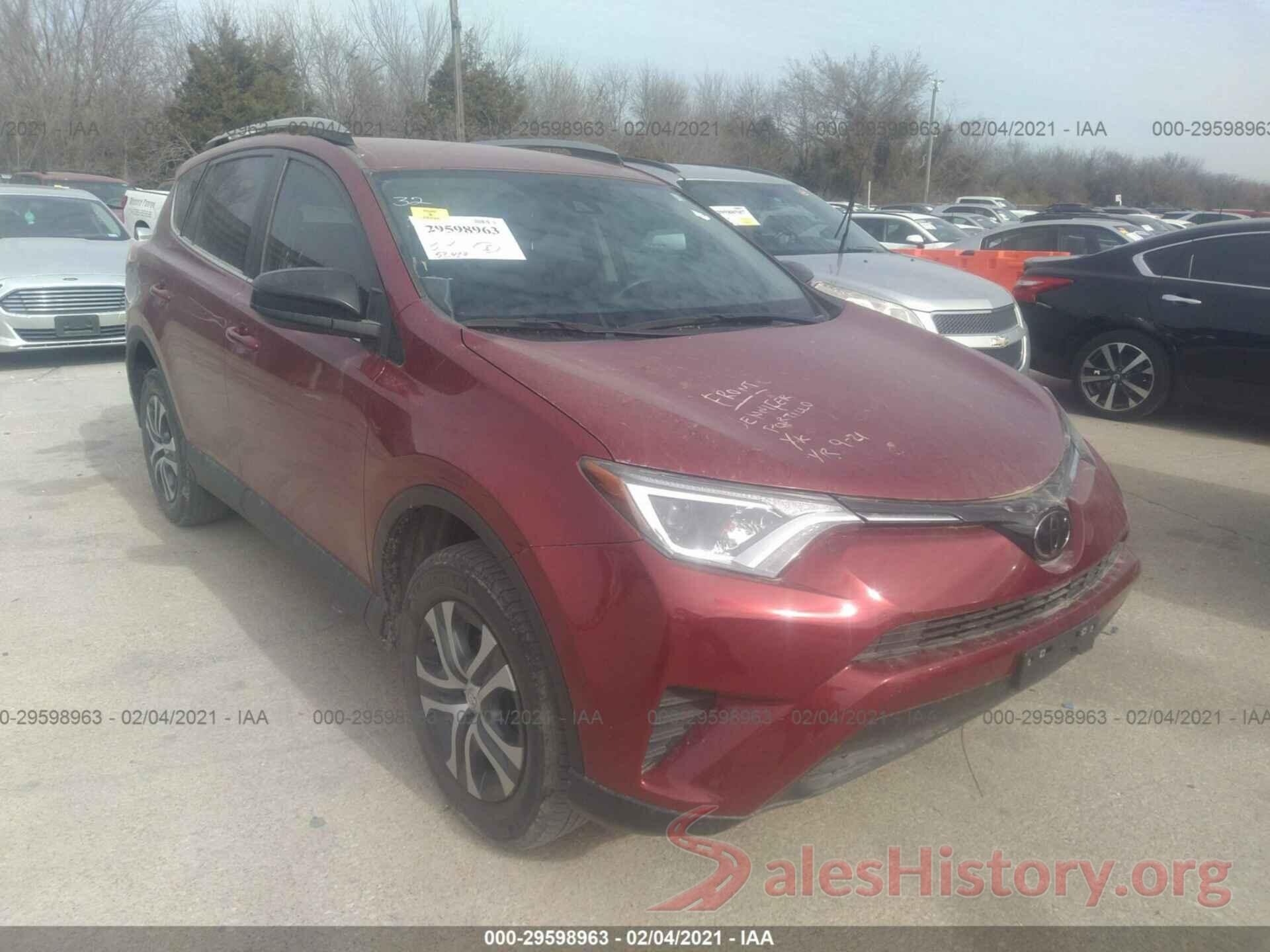 2T3ZFREV0JW454972 2018 TOYOTA RAV4