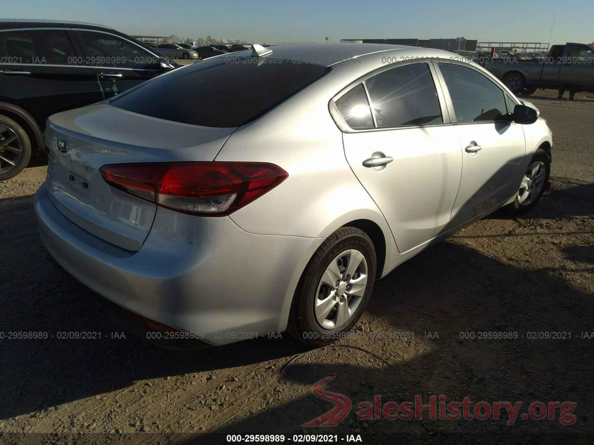 3KPFL4A77HE122295 2017 KIA FORTE