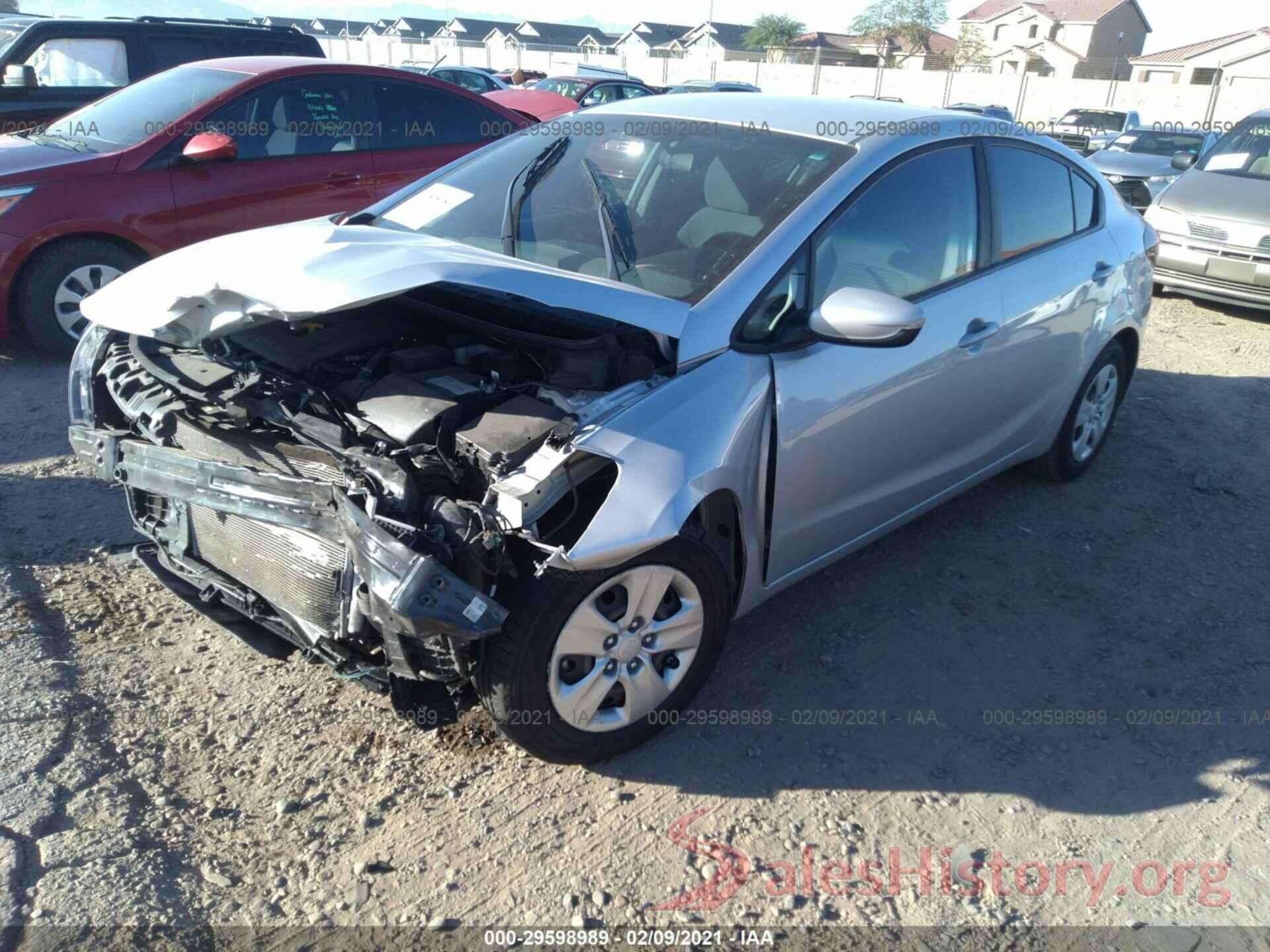 3KPFL4A77HE122295 2017 KIA FORTE