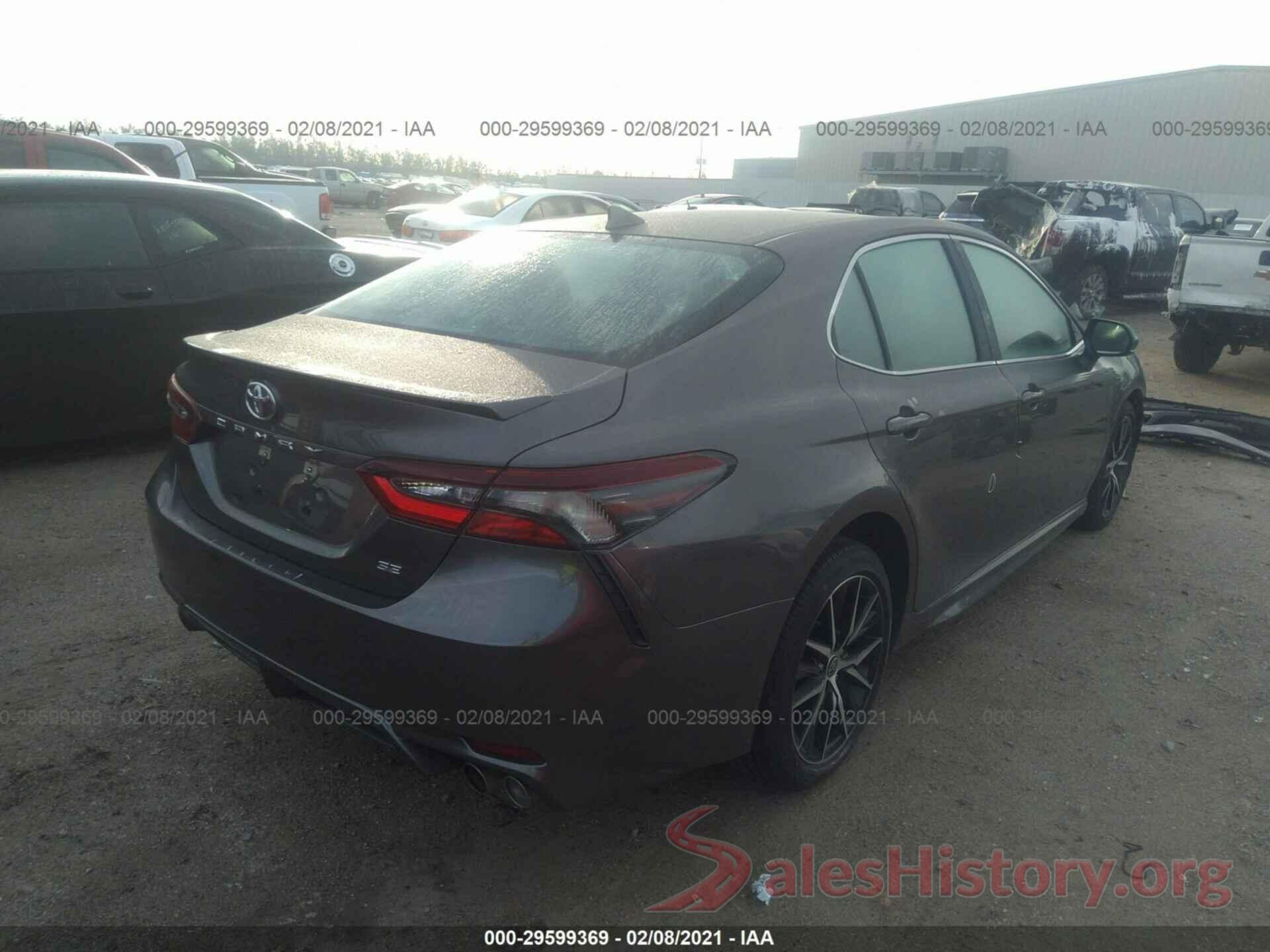 4T1G11AKXMU535932 2021 TOYOTA CAMRY