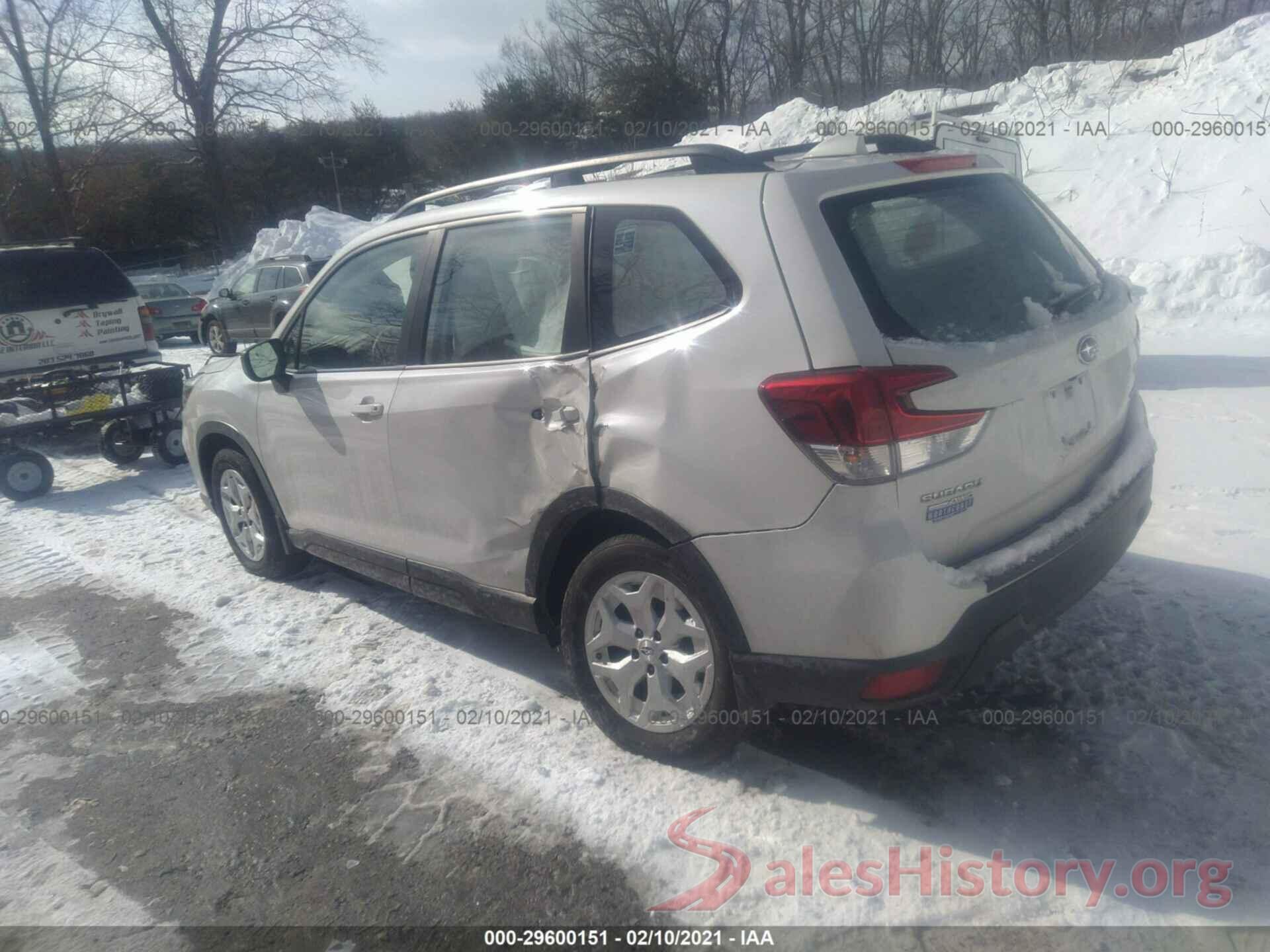 JF2SKACC8KH462228 2019 SUBARU FORESTER