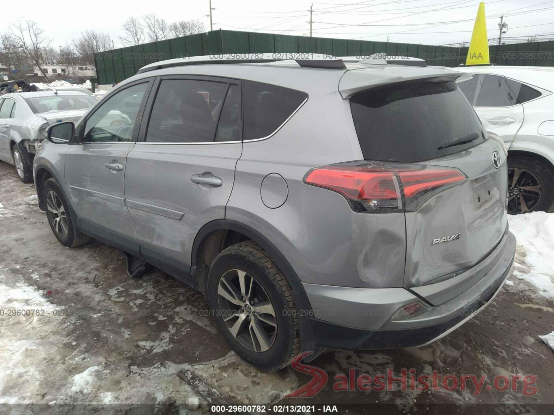 2T3RFREV5GW498944 2016 TOYOTA RAV4