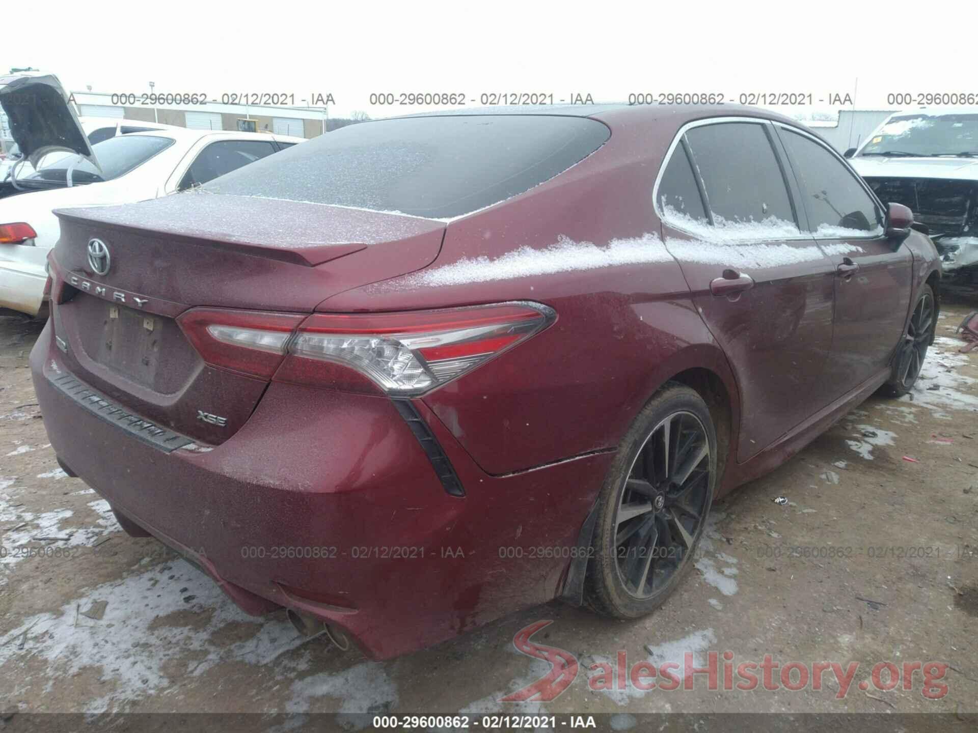 4T1B61HK9JU669943 2018 TOYOTA CAMRY