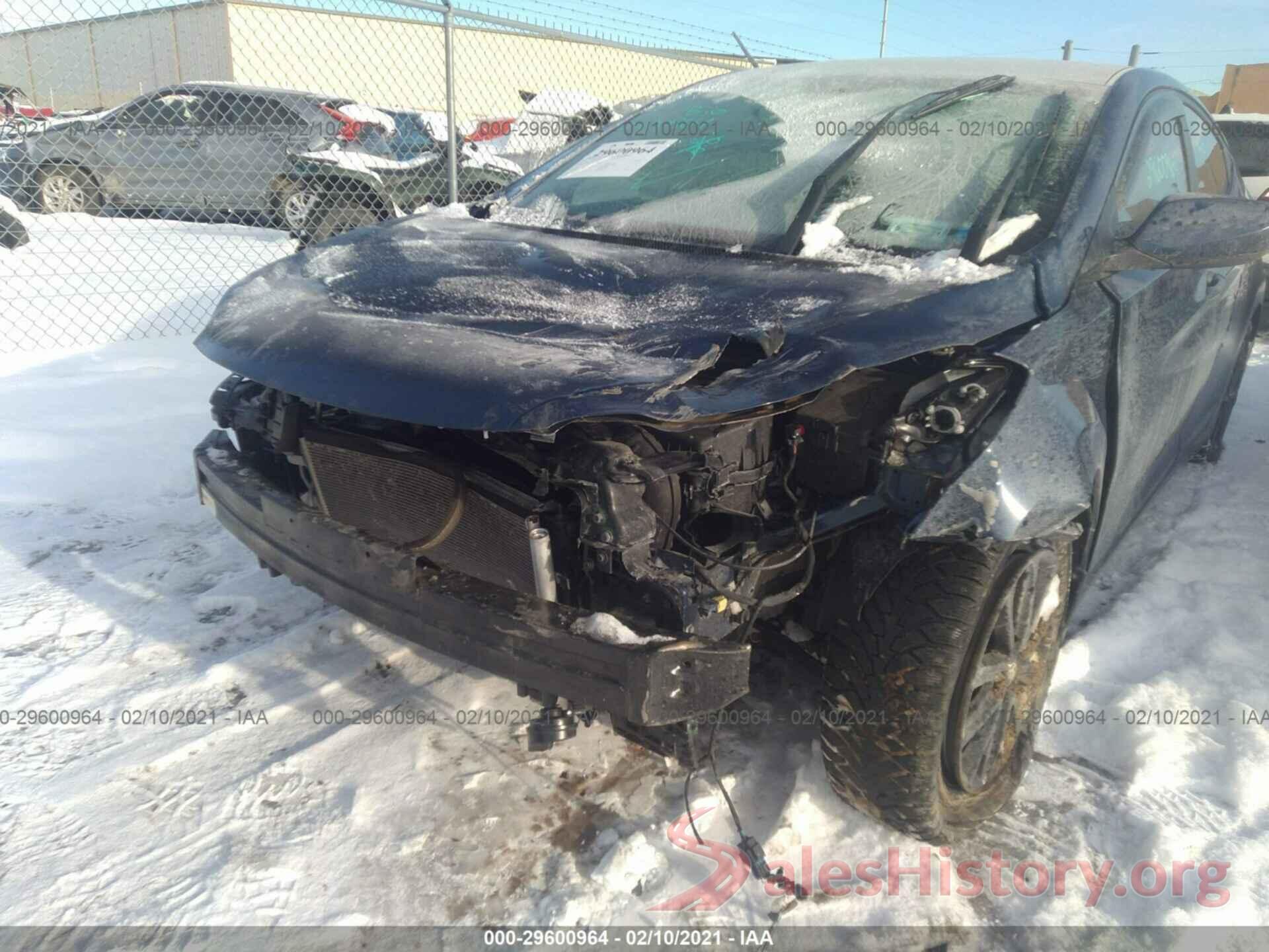 5NPDH4AE8GH794822 2016 HYUNDAI ELANTRA