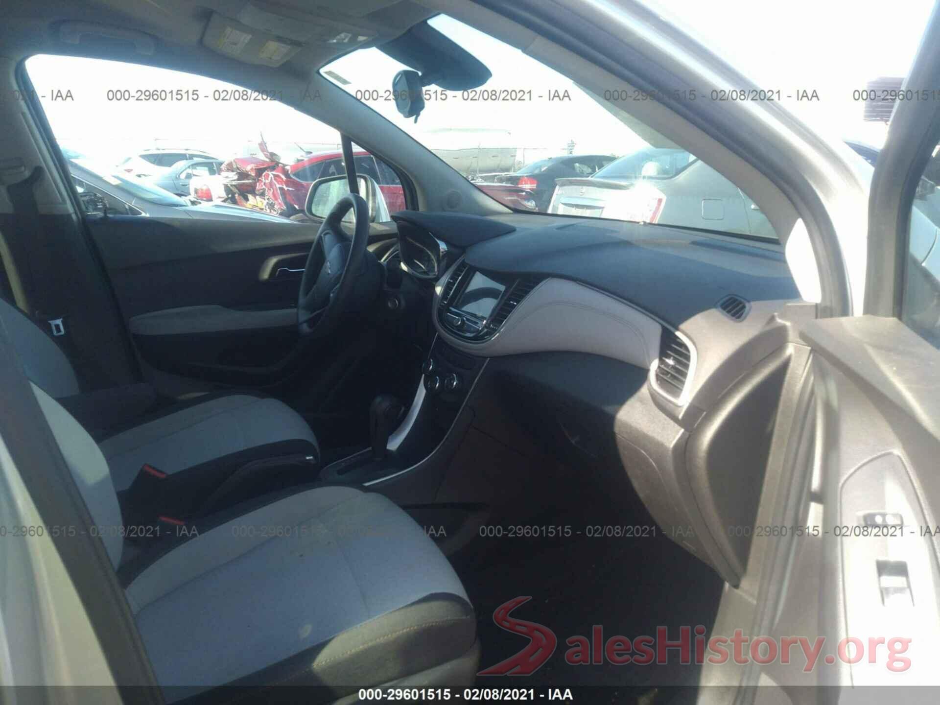 3GNCJKSB1JL237127 2018 CHEVROLET TRAX