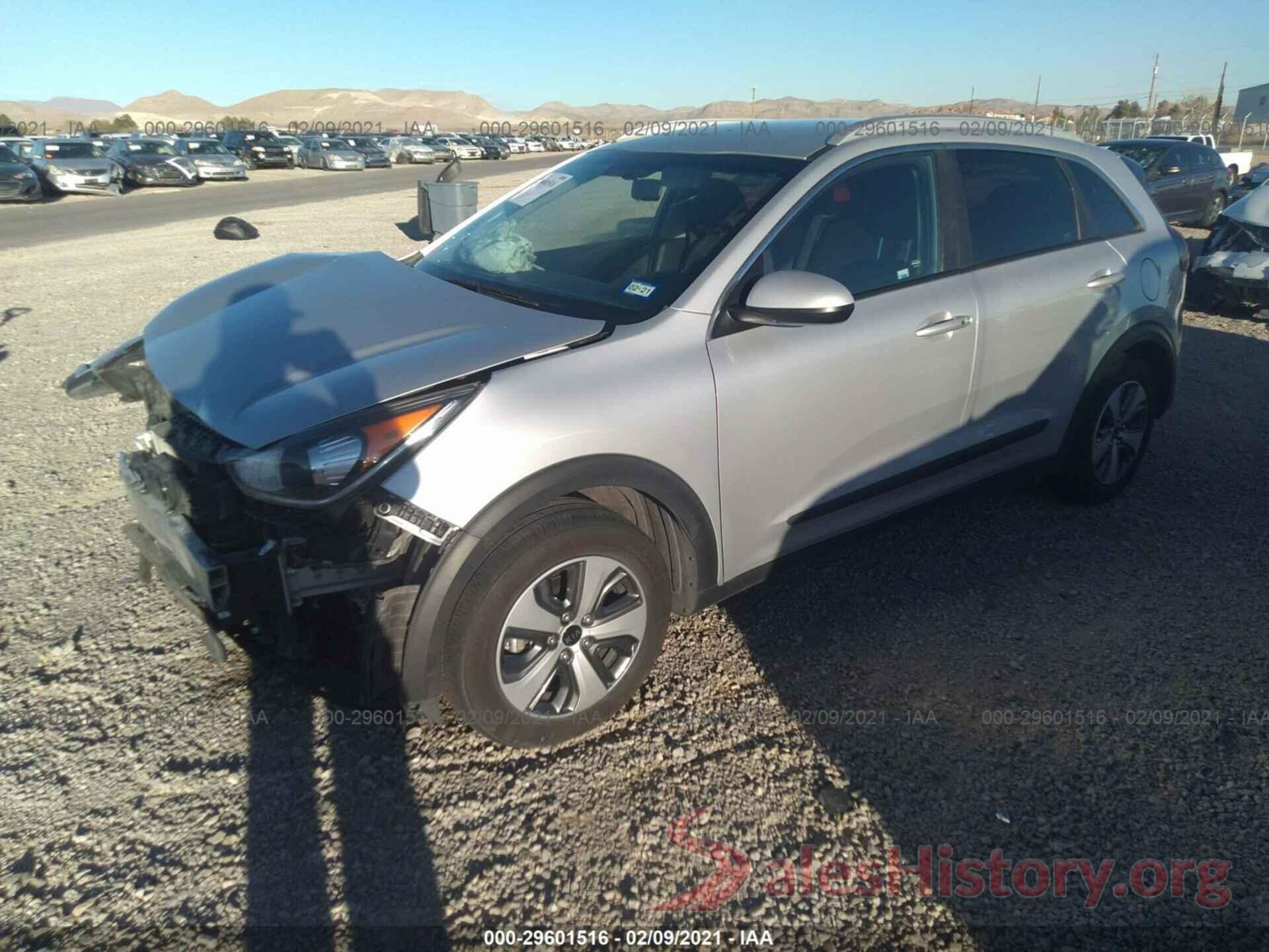 KNDCB3LC0K5218038 2019 KIA NIRO