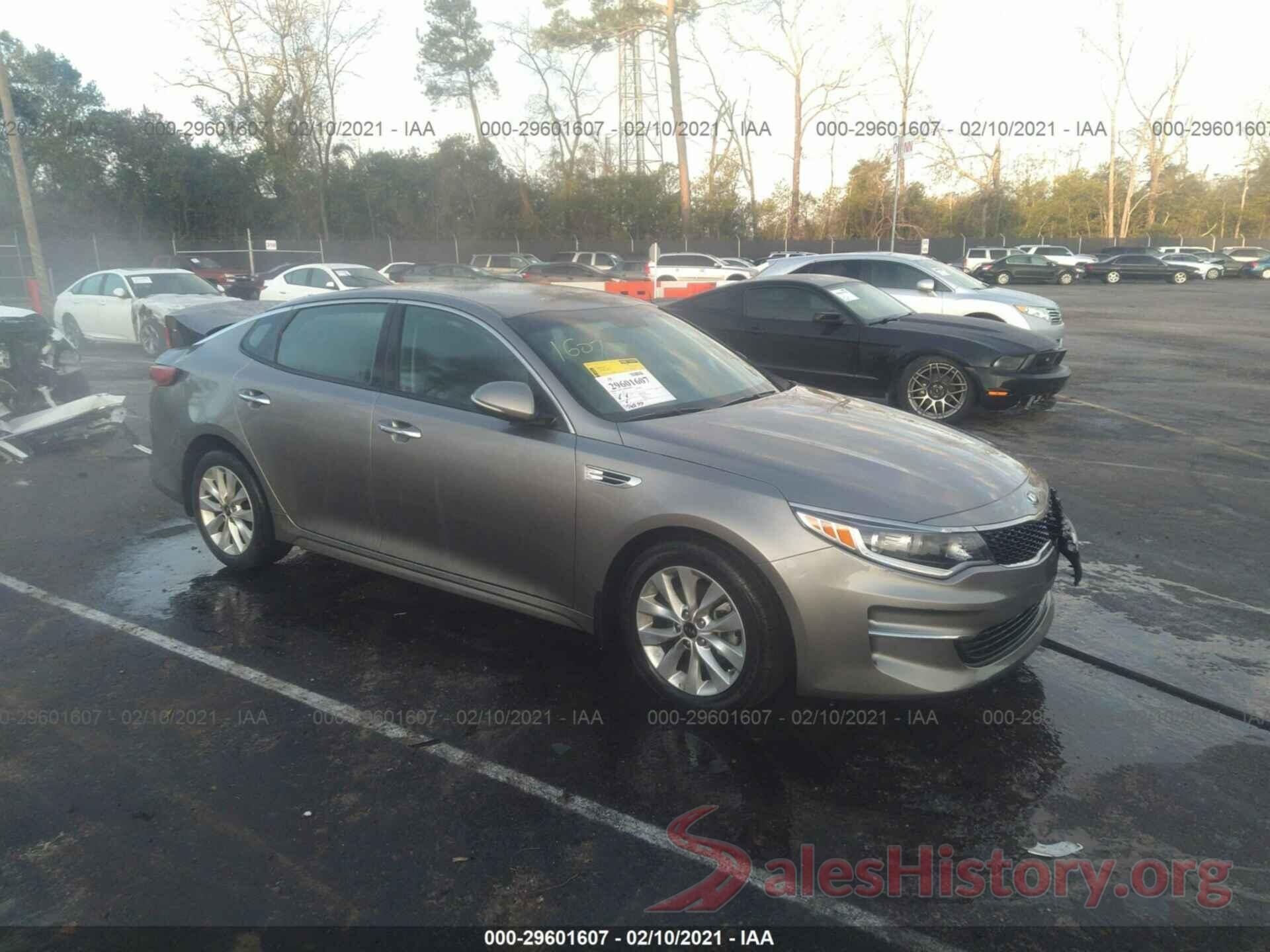 5XXGT4L34JG263157 2018 KIA OPTIMA