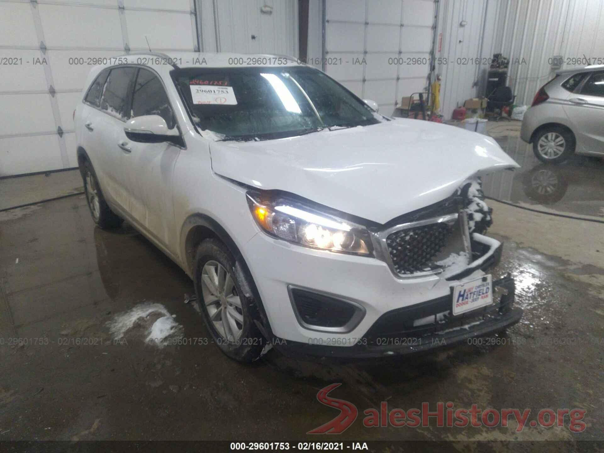 5XYPGDA57HG188808 2017 KIA SORENTO