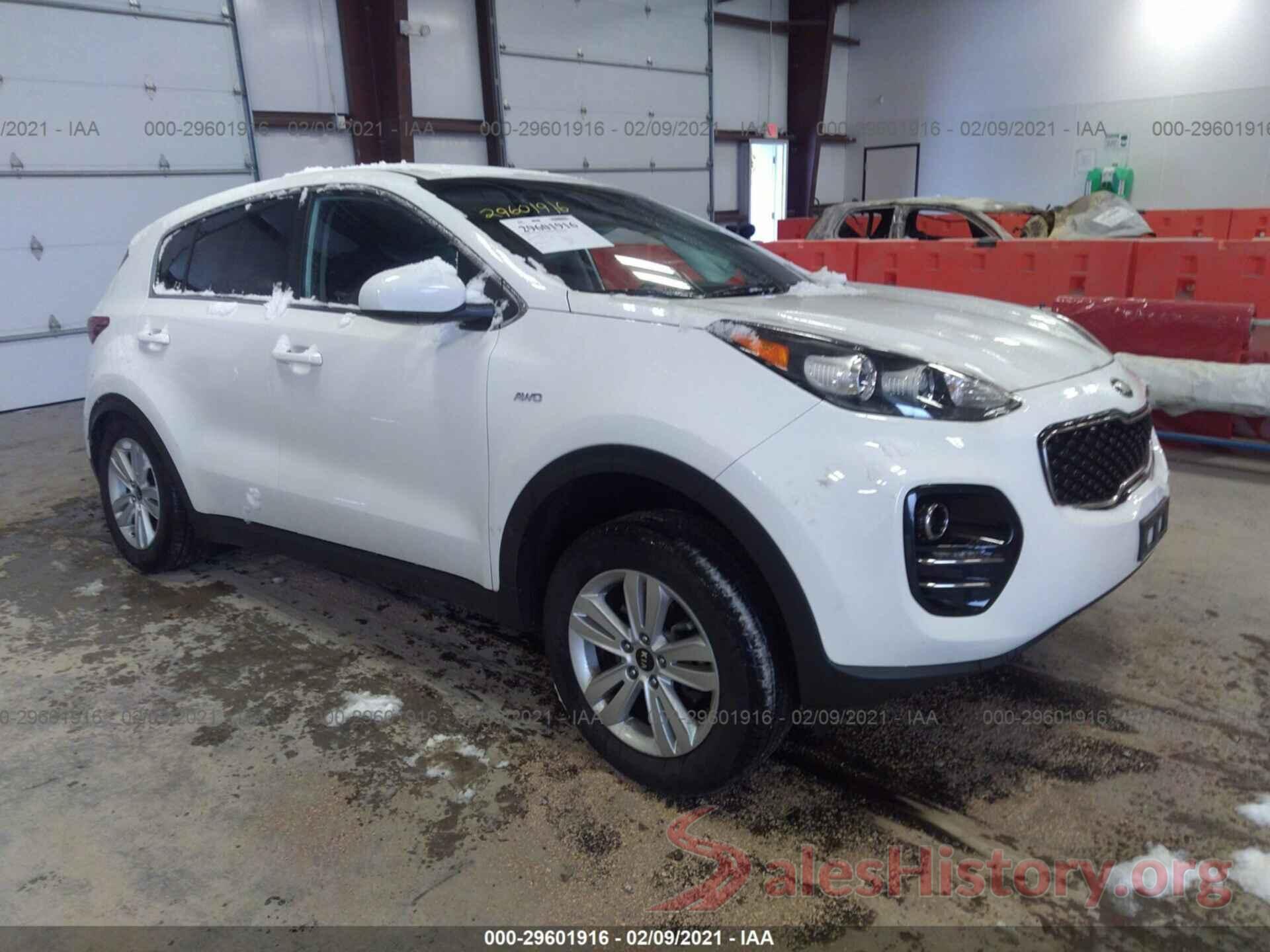 KNDPMCAC0H7162677 2017 KIA SPORTAGE