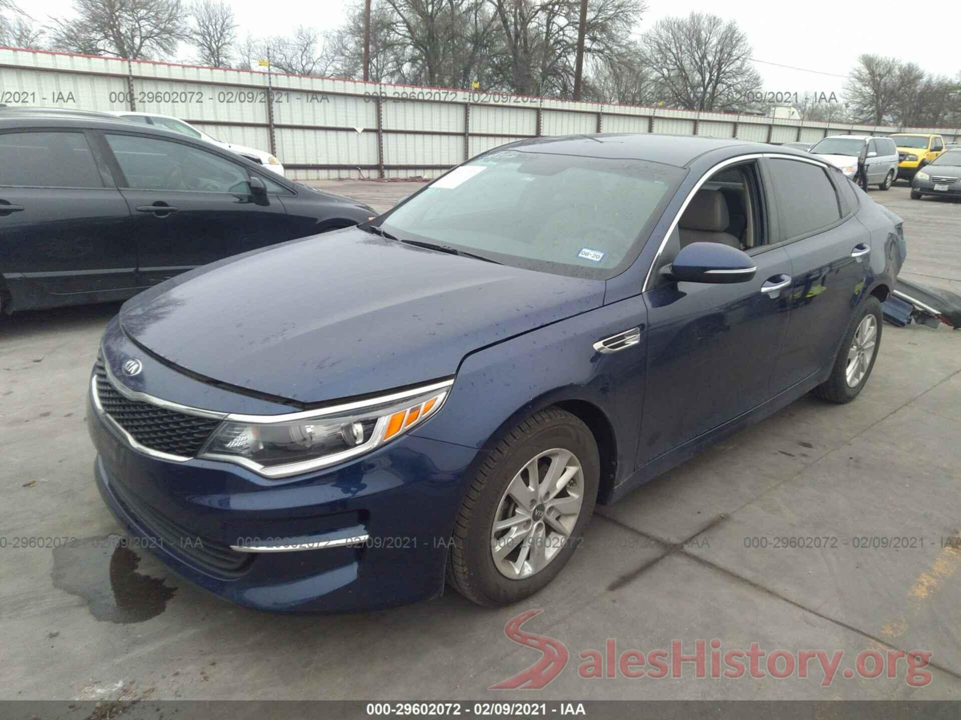 5XXGT4L35JG194298 2018 KIA OPTIMA