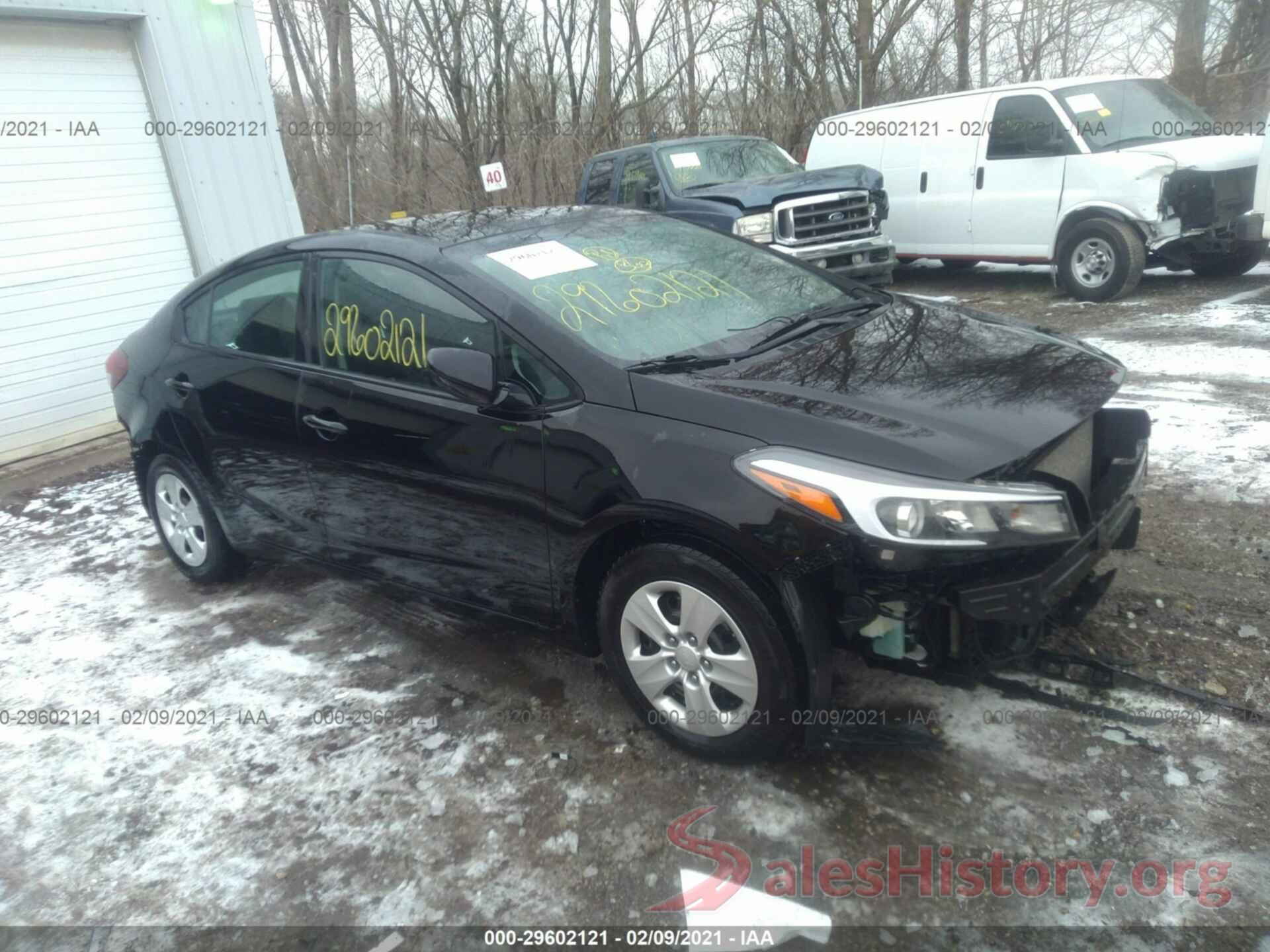 3KPFL4A78JE209841 2018 KIA FORTE