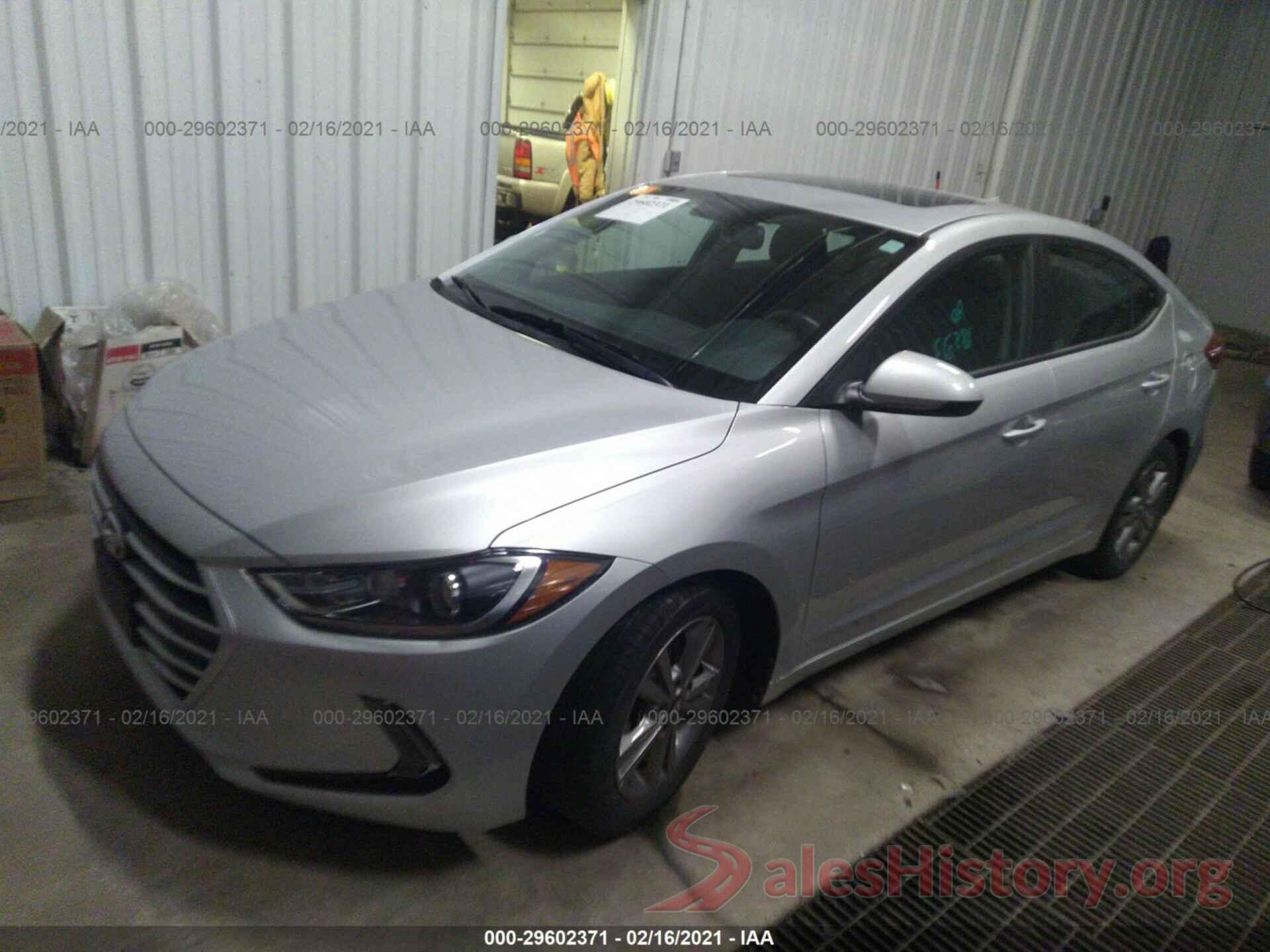 5NPD84LF8HH200995 2017 HYUNDAI ELANTRA