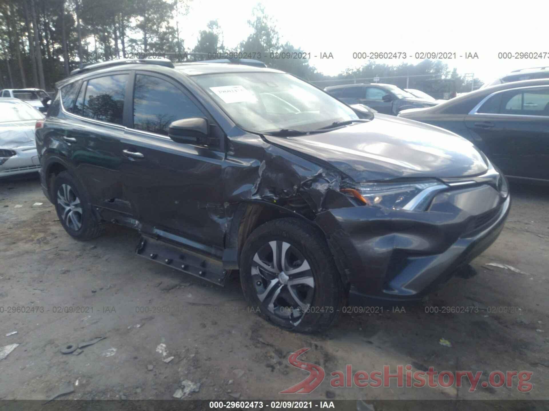 JTMZFREVXHJ715307 2017 TOYOTA RAV4