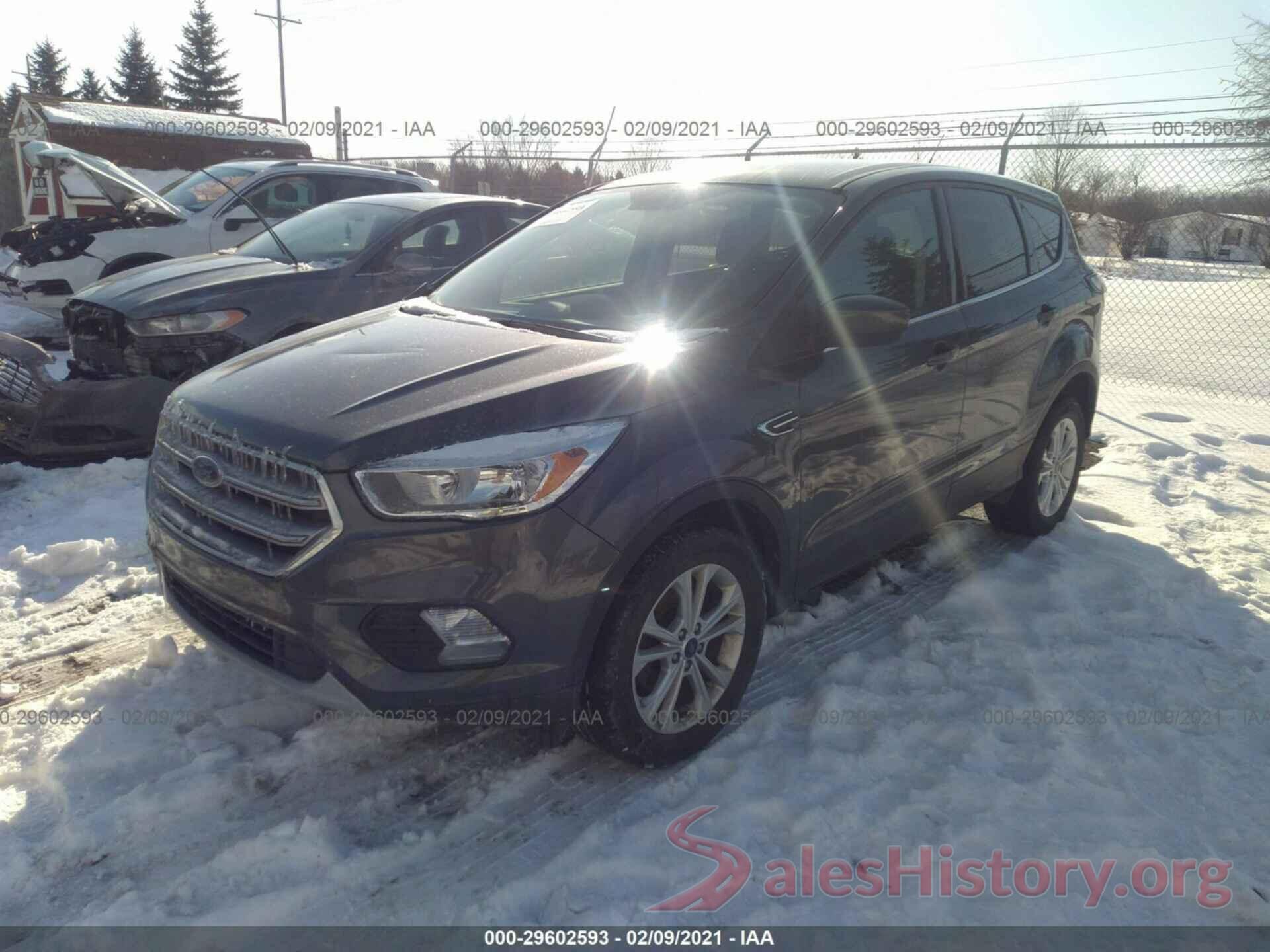 1FMCU0GDXHUE69915 2017 FORD ESCAPE