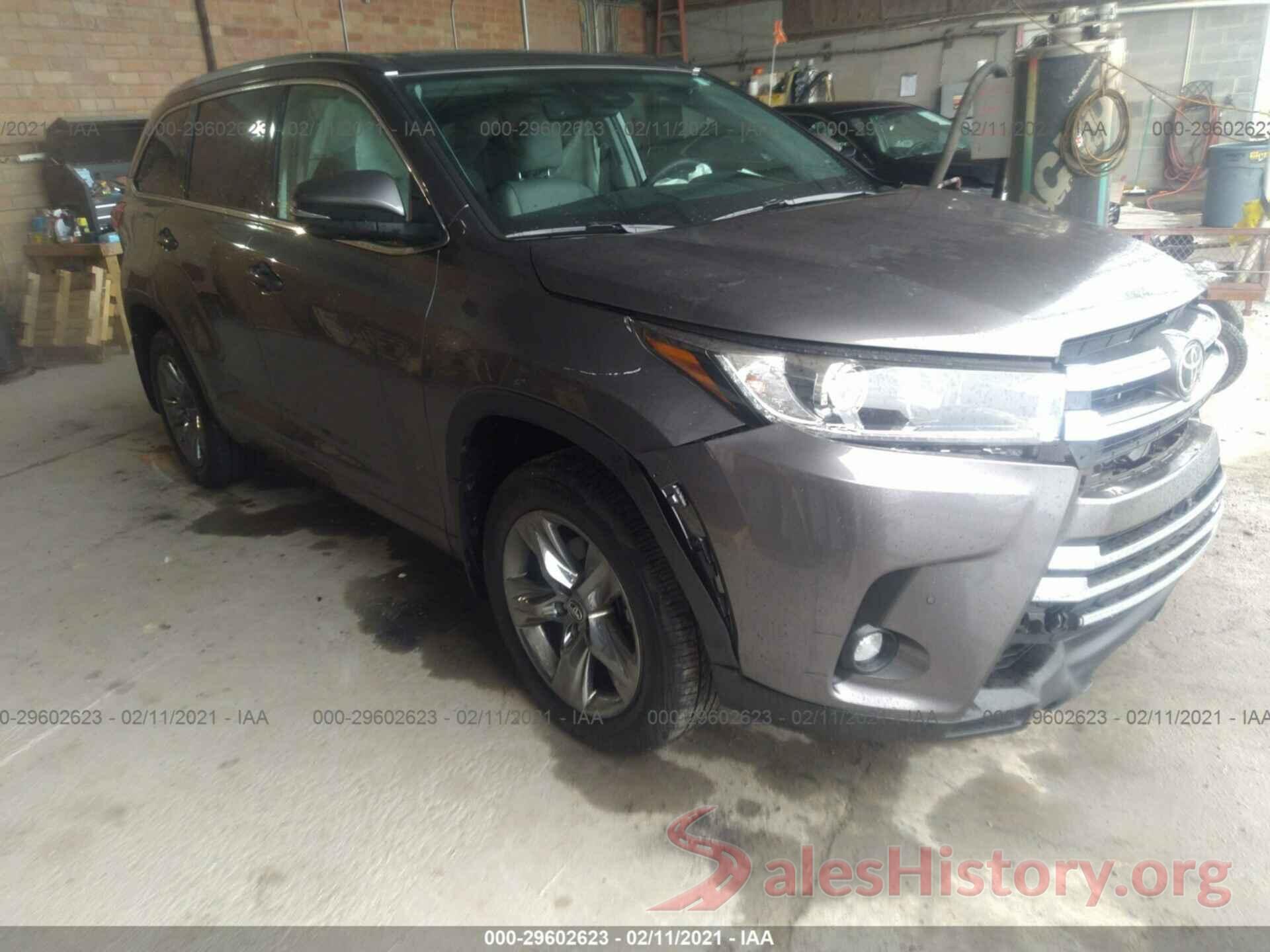 5TDDZRFH2KS981151 2019 TOYOTA HIGHLANDER