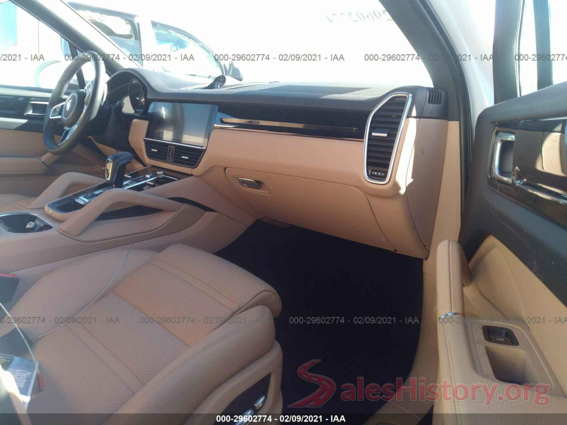 WP1AA2AY8LDA08280 2020 PORSCHE CAYENNE