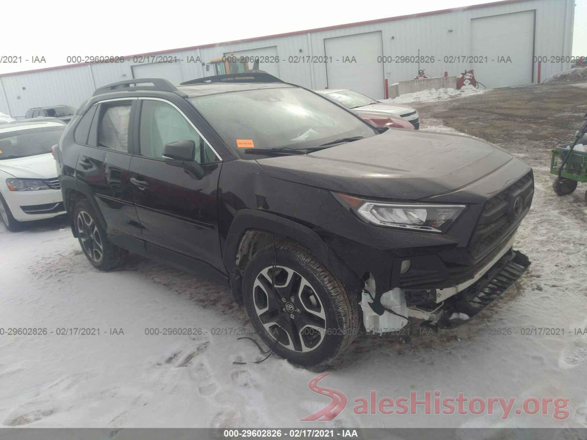 2T3J1RFV4LC096564 2020 TOYOTA RAV4