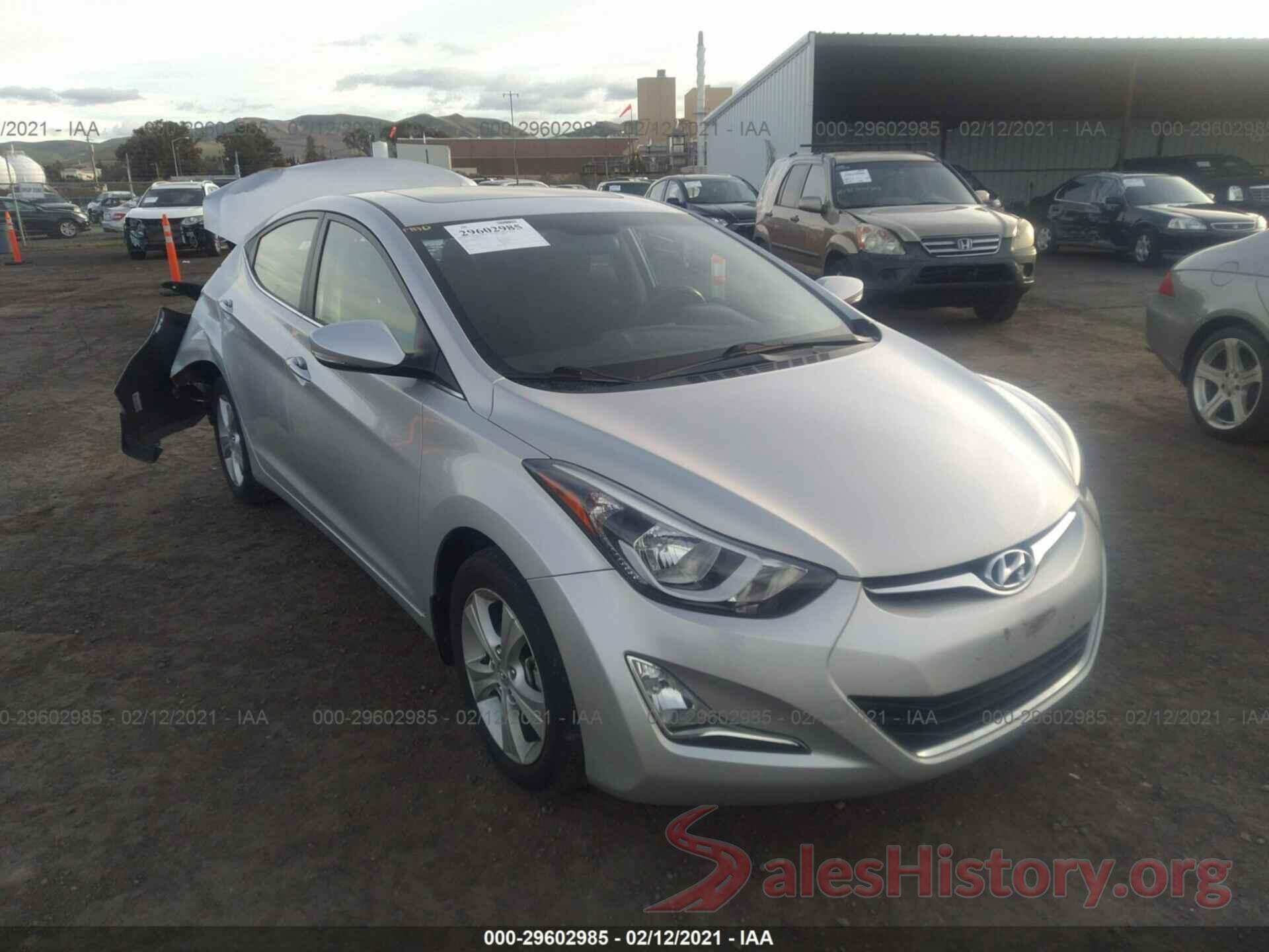 KMHDH4AE4GU573784 2016 HYUNDAI ELANTRA