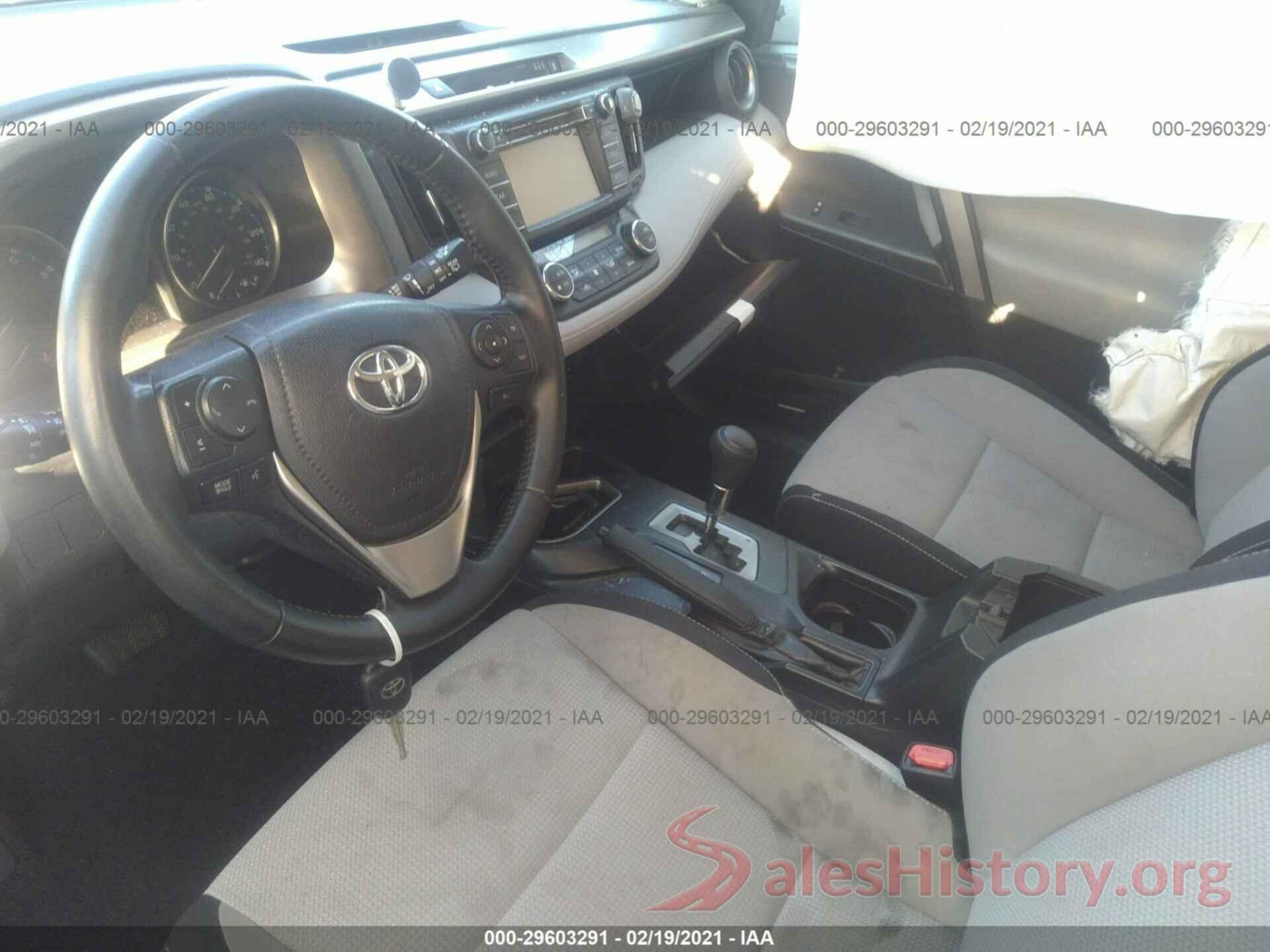 JTMWFREV1JJ738077 2018 TOYOTA RAV4