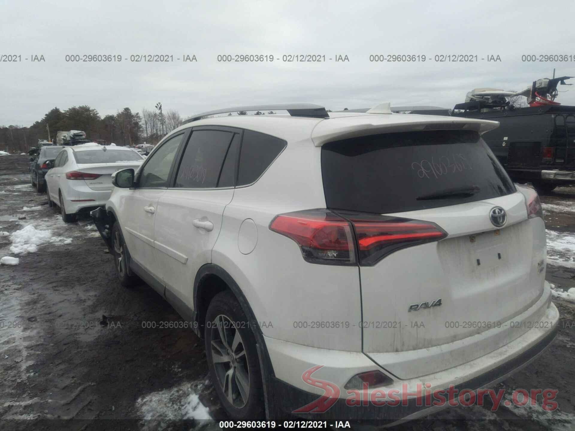 JTMRFREV9JJ237466 2018 TOYOTA RAV4