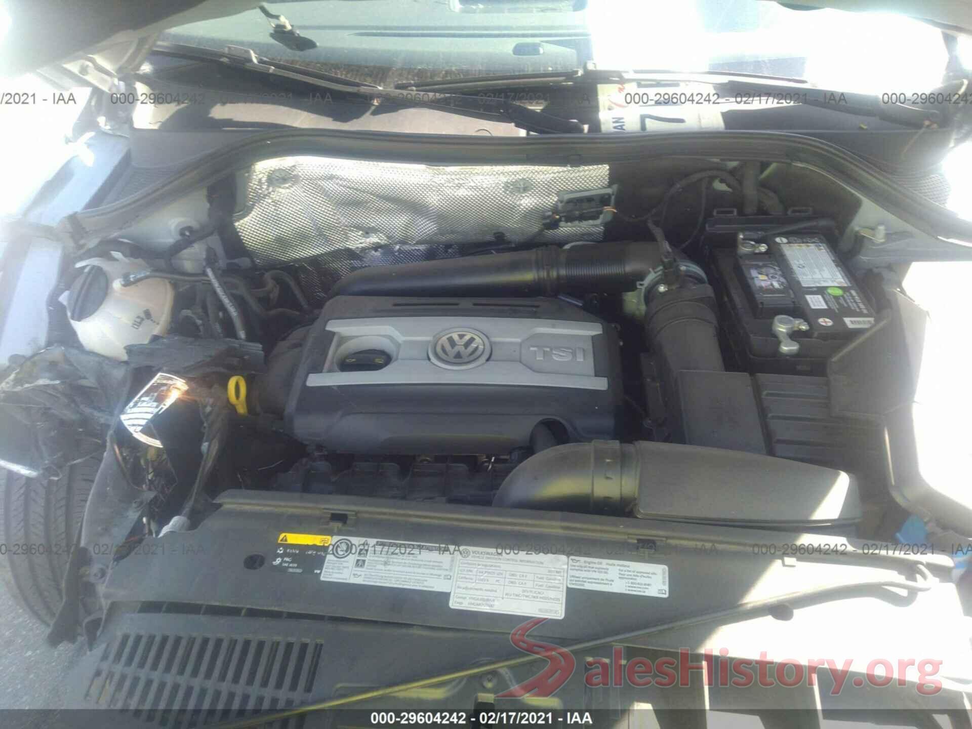 WVGRV7AX9HK011118 2017 VOLKSWAGEN TIGUAN